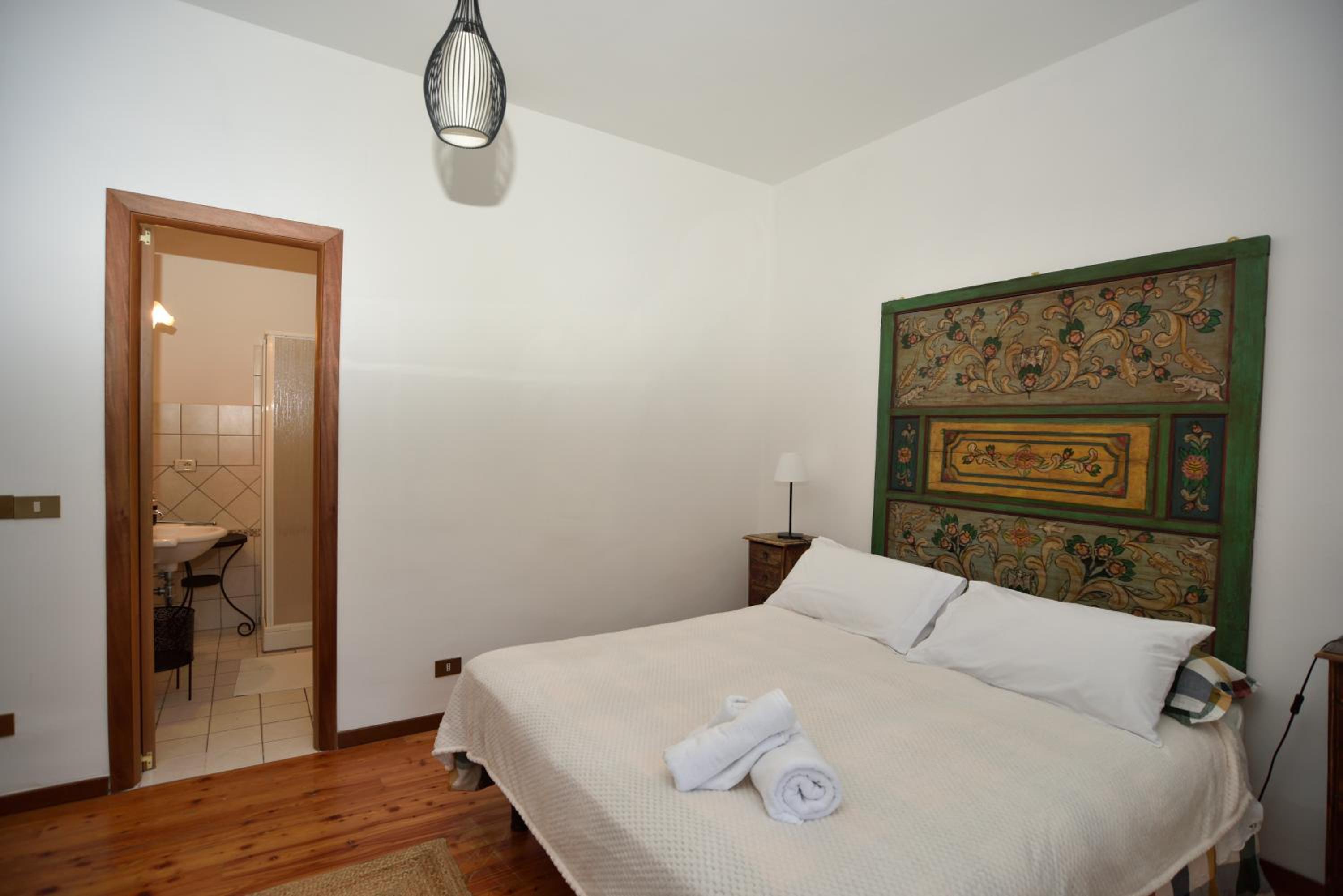 Double Room With Private Bathroom photo 2