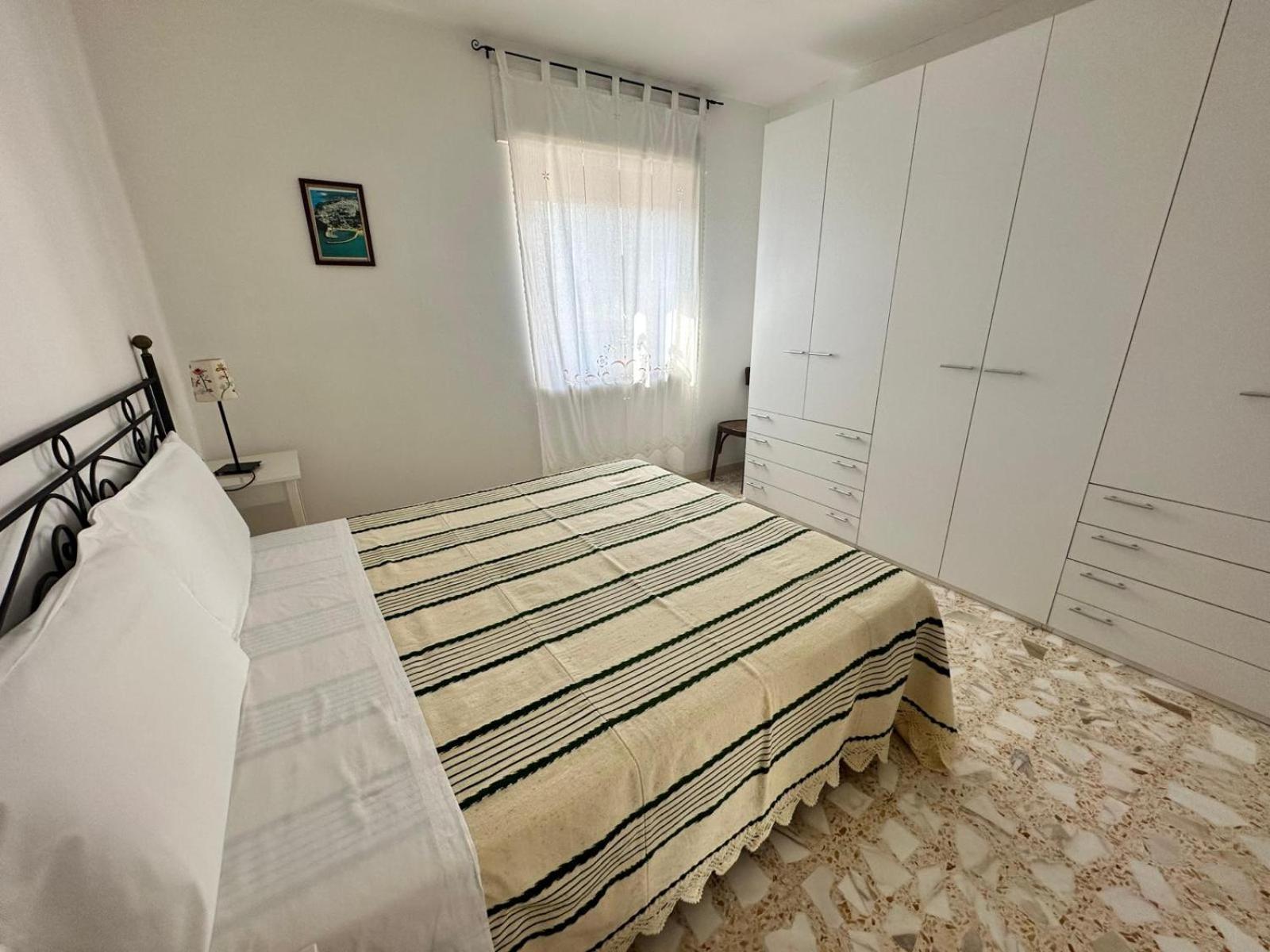 Apartment with Terrace photo 3