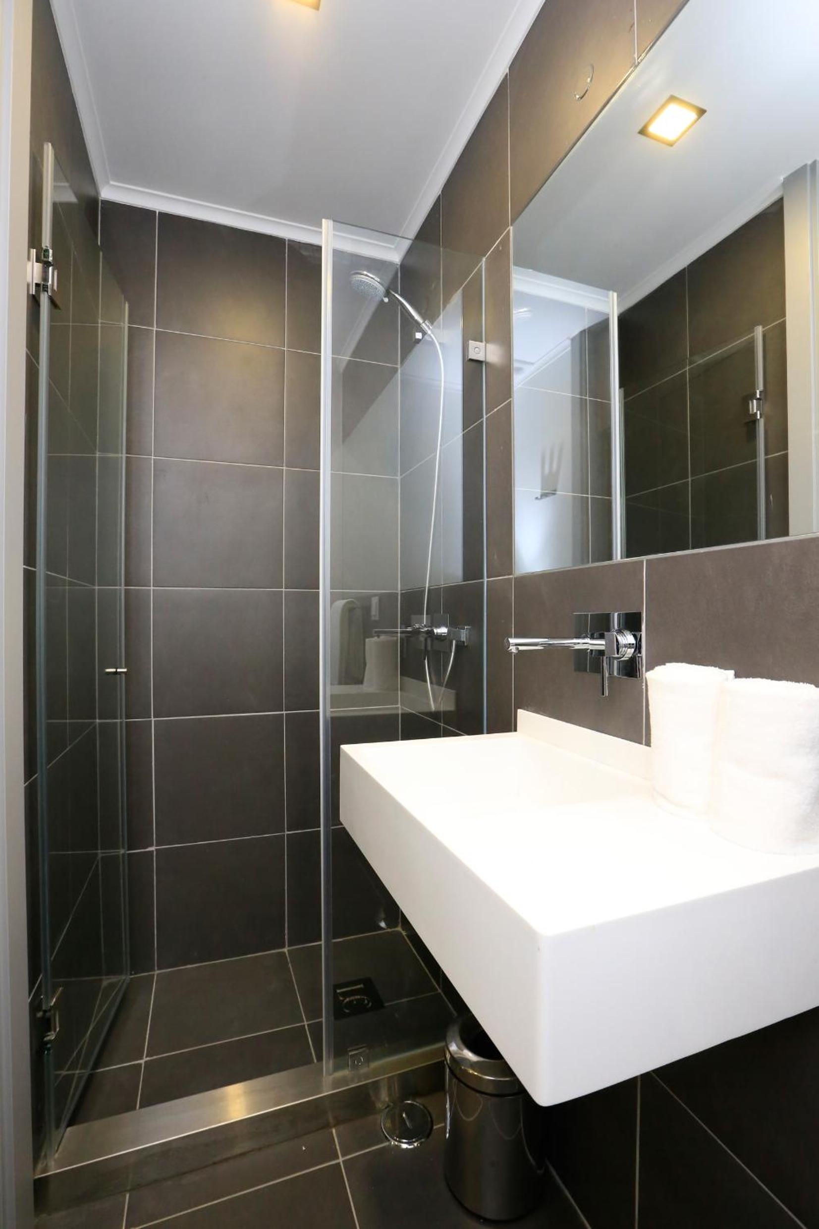 One-Bedroom Apartment with View photo 3