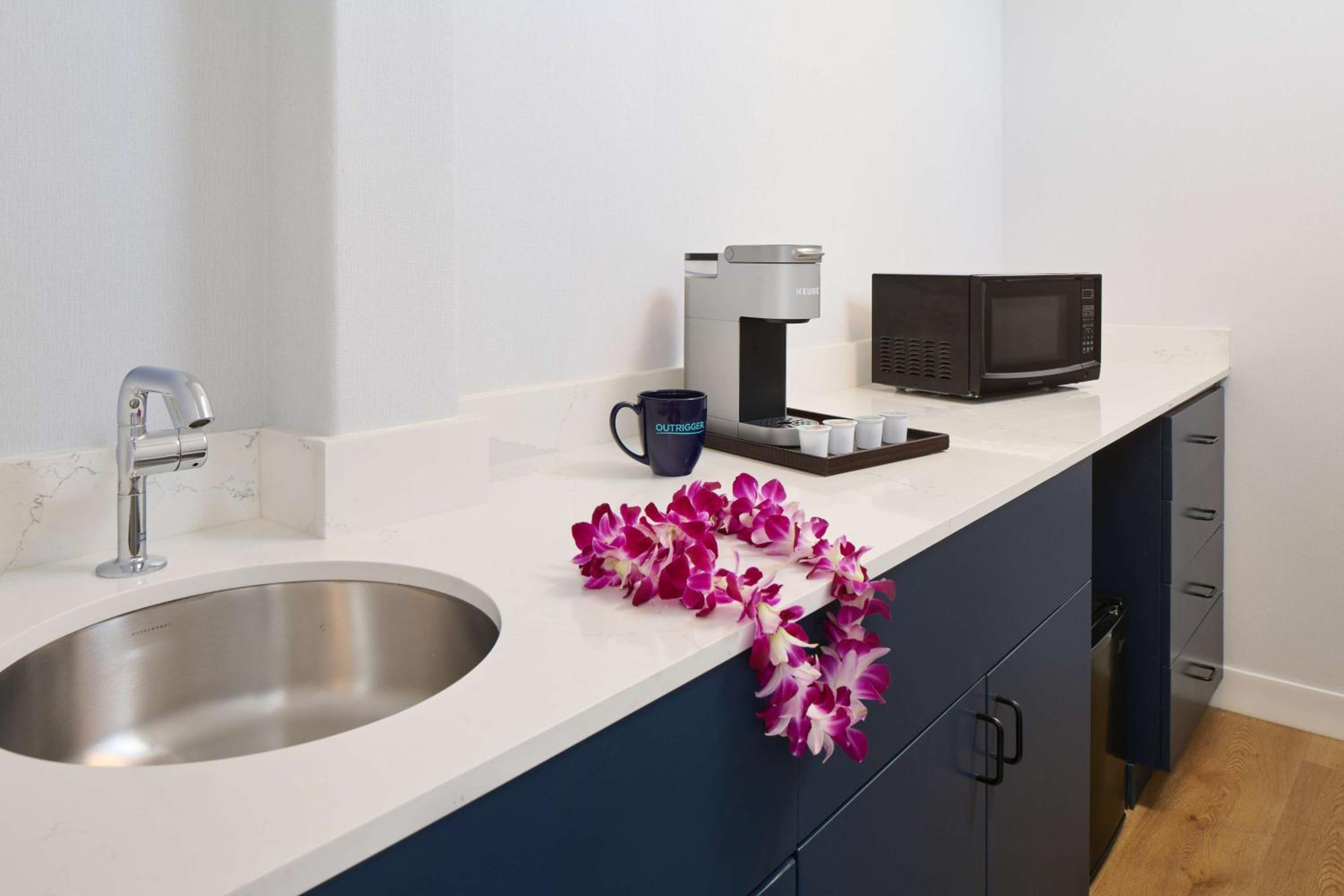 Studio Kitchenette with Two Double Beds - Photo 5