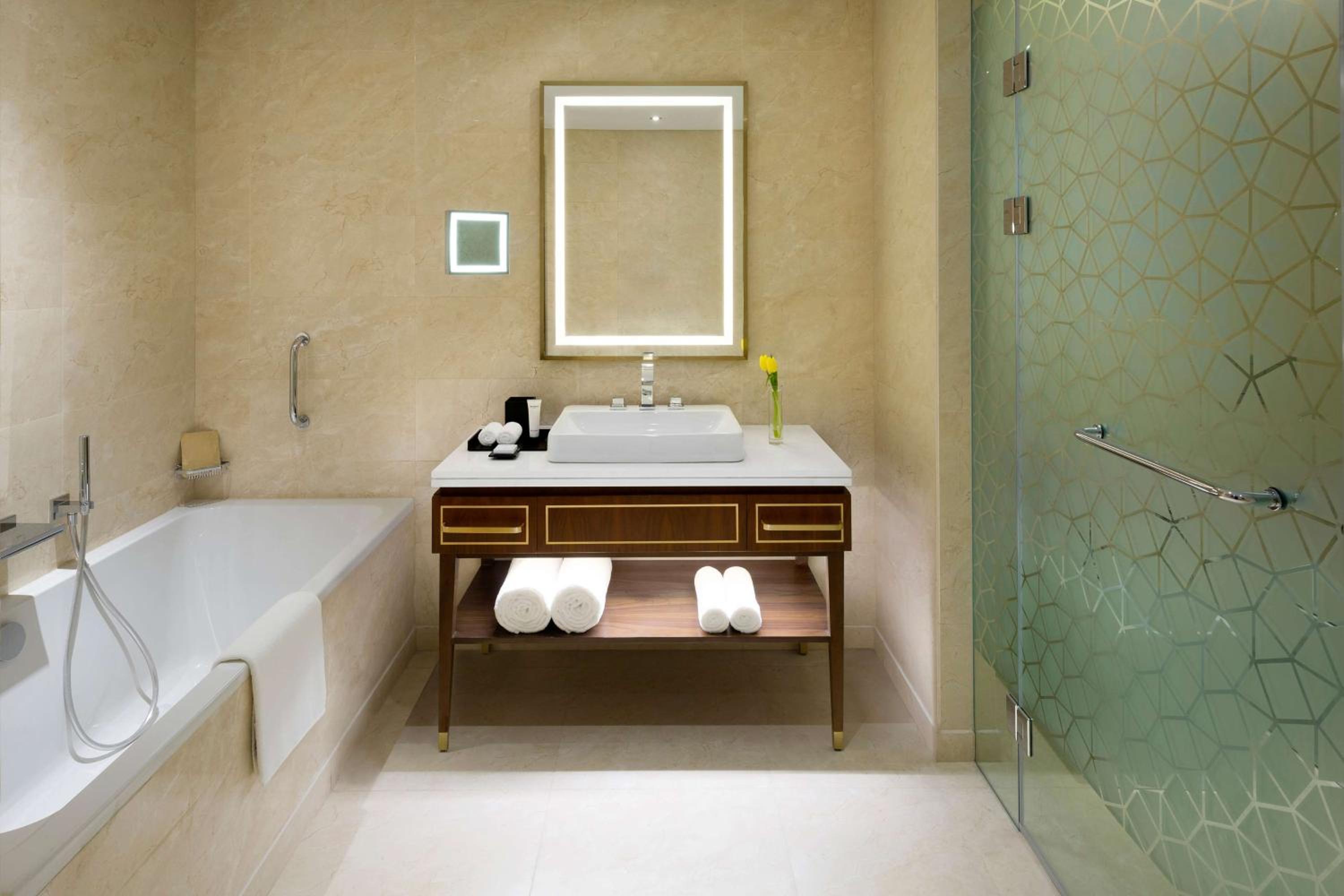 Grand Suite - Photo 6
