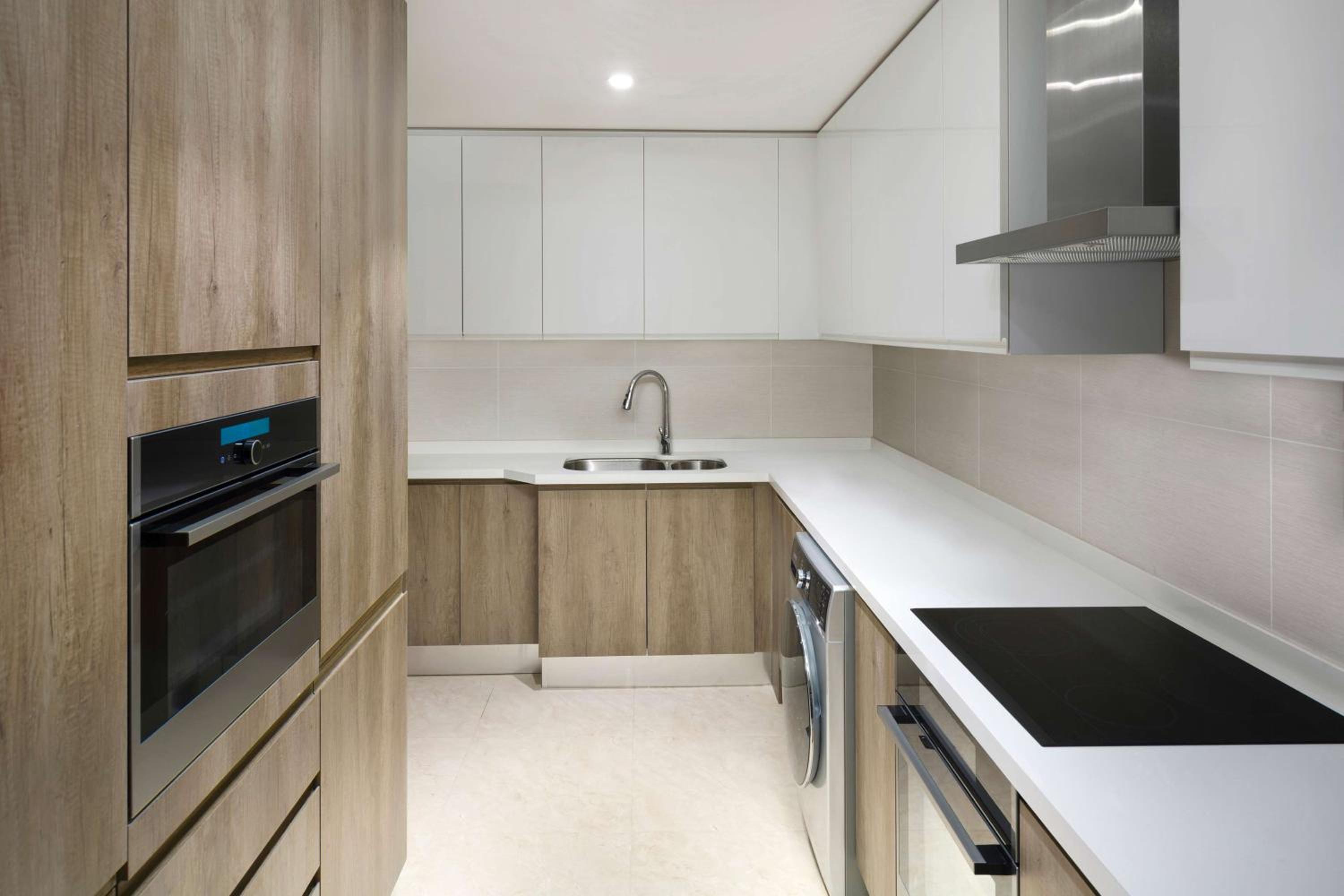Two-Bedroom Apartment - Photo 2