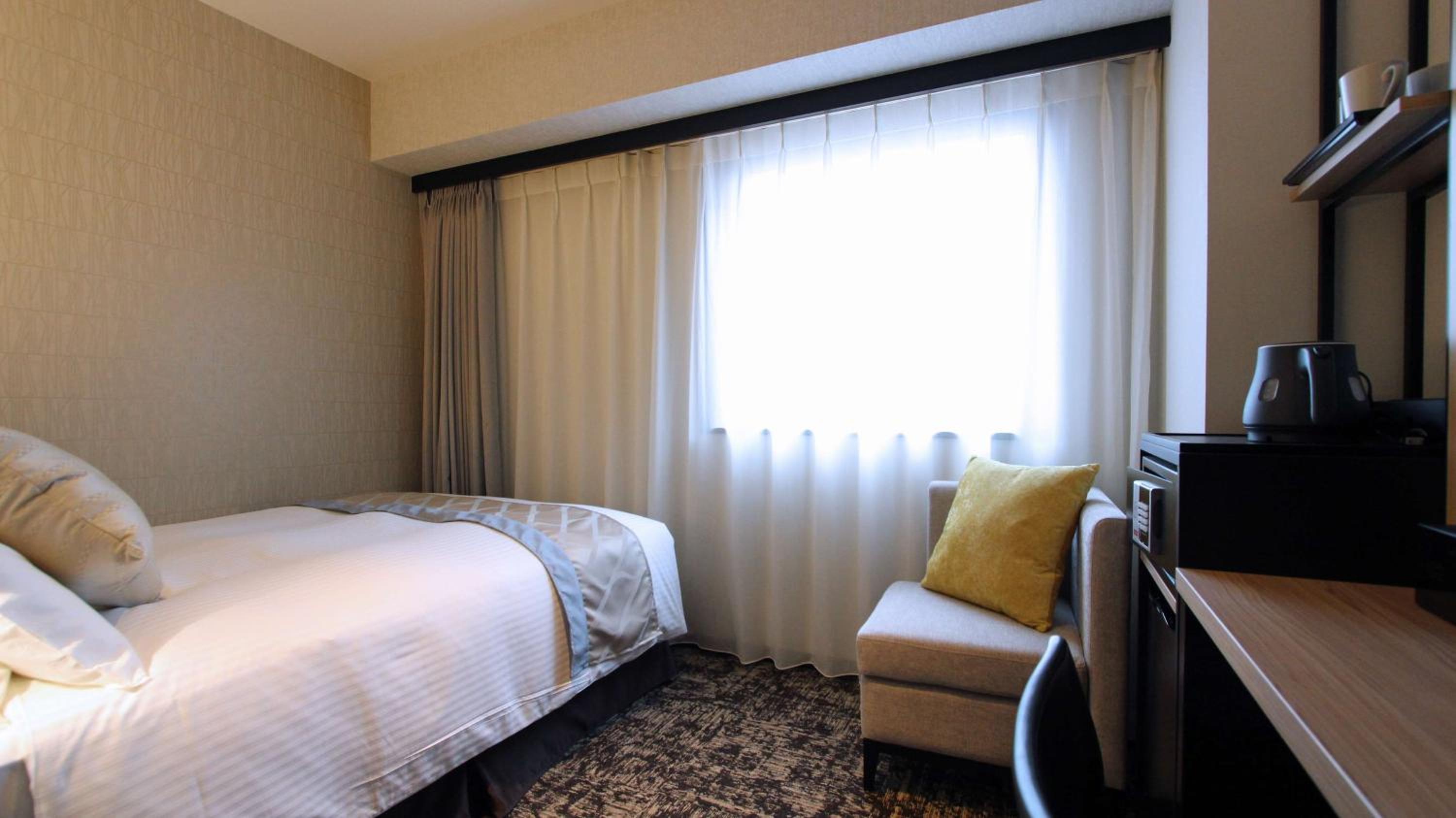 Standard Double Room - Non-Smoking - Photo 5