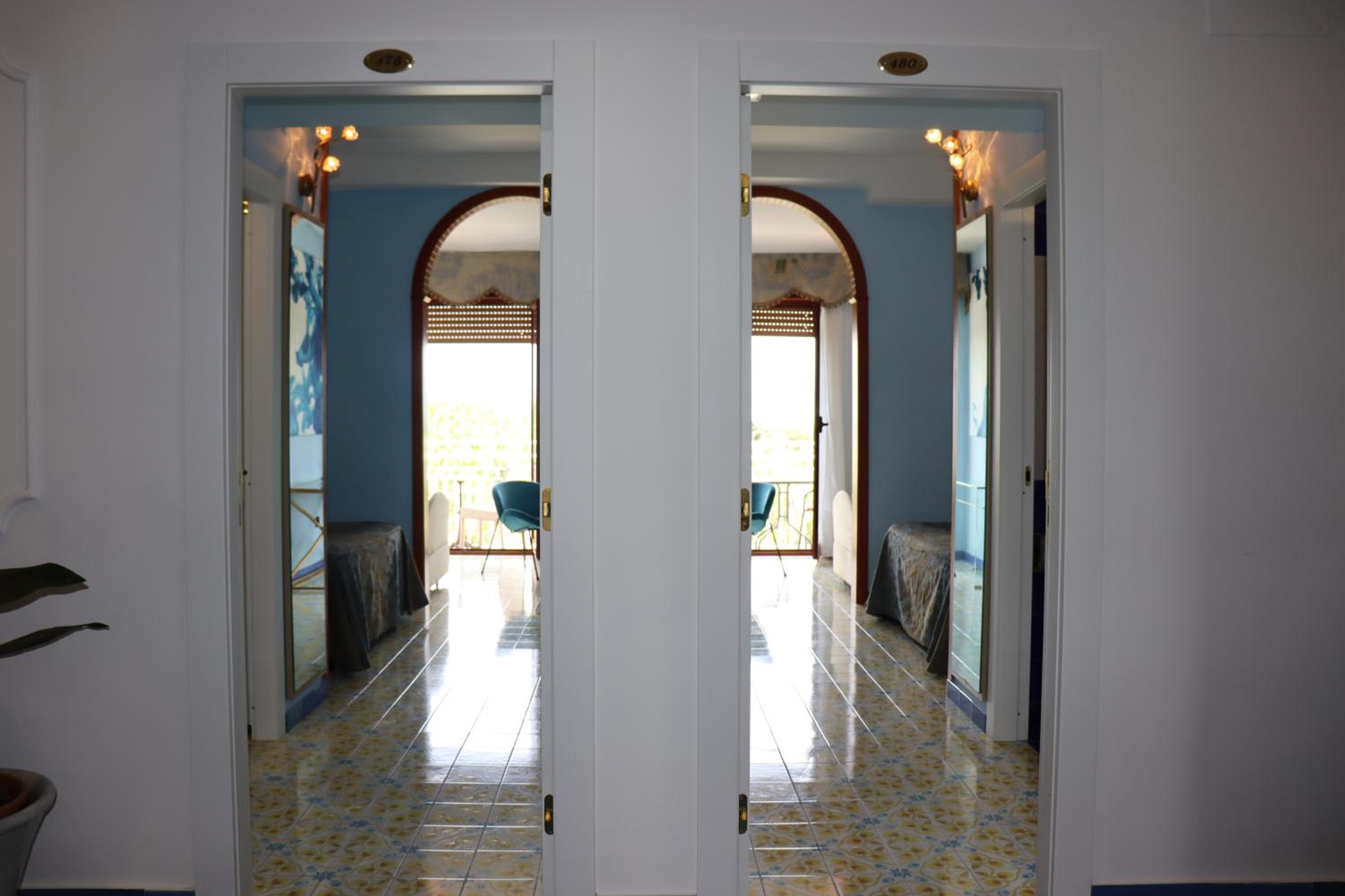 Deluxe Double Room with Sea View - Photo 1