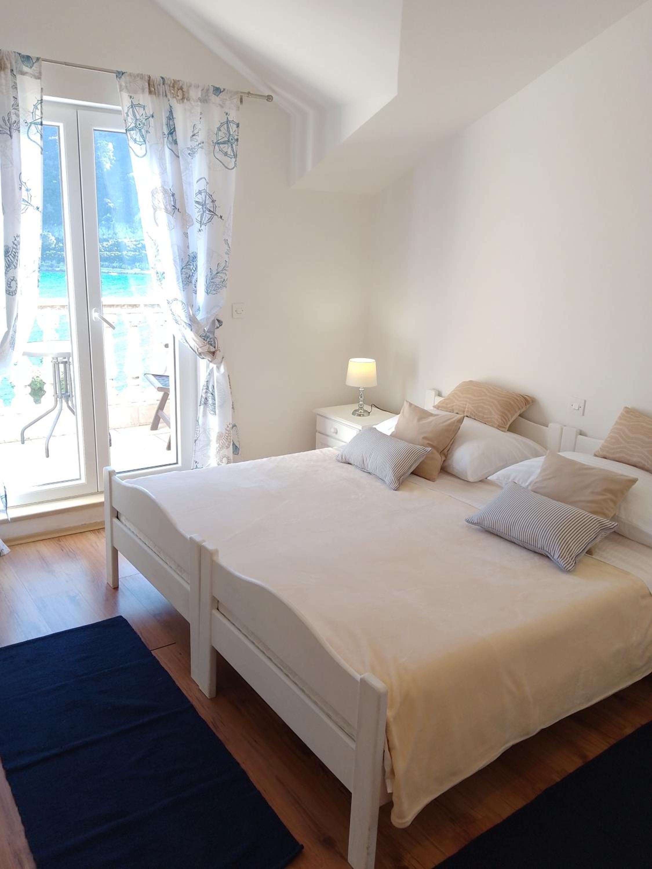 Comfort One-Bedroom Apartment With Balcony And Sea View