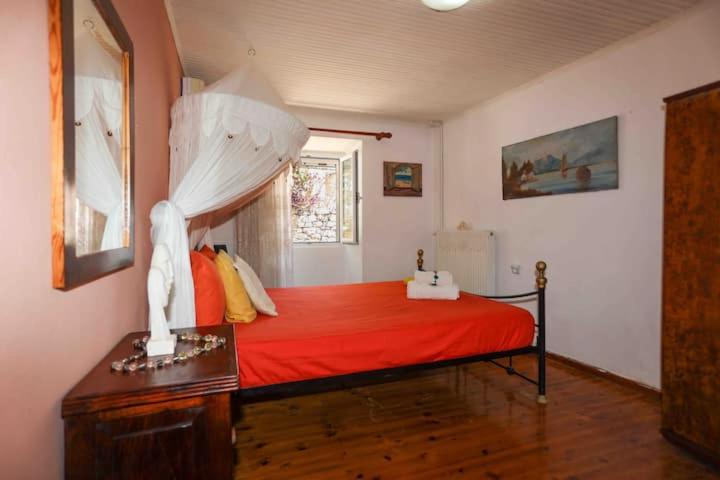 Two-Bedroom House photo 1