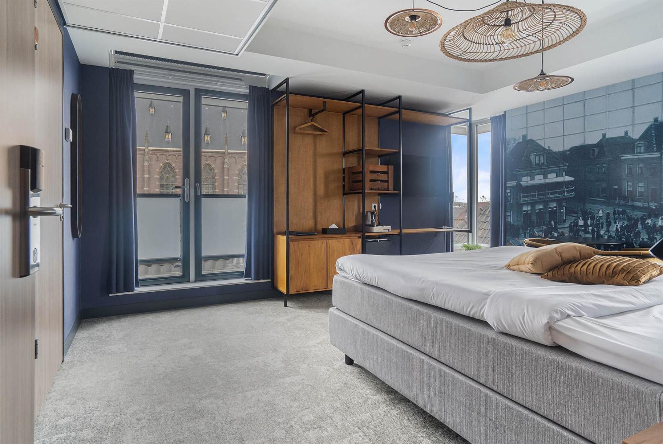 Superior Double Room with Balcony - Photo 3