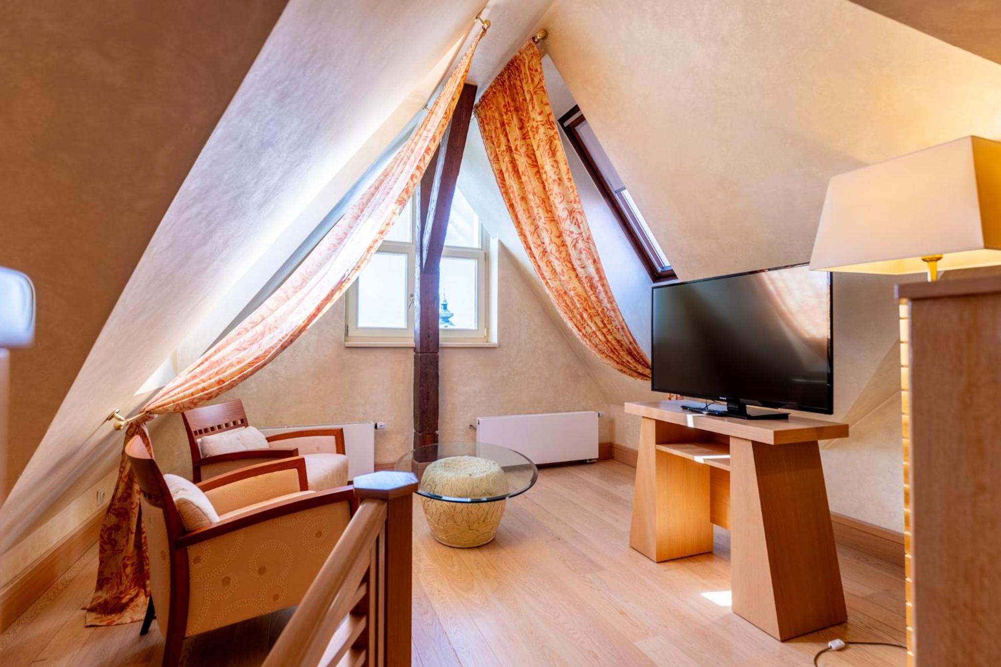 Junior Suite - Photo 8