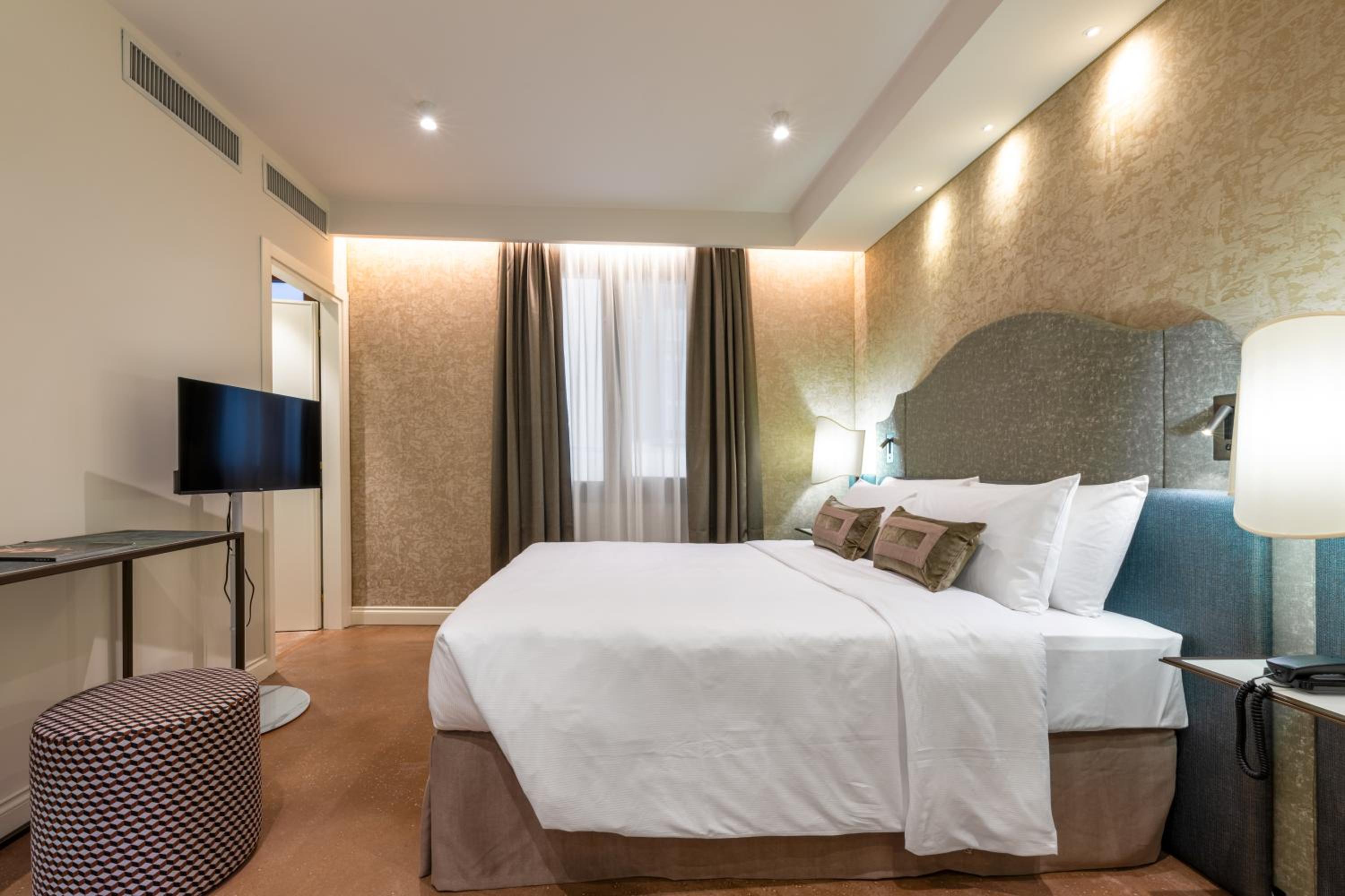 Superior Double Room photo 2
