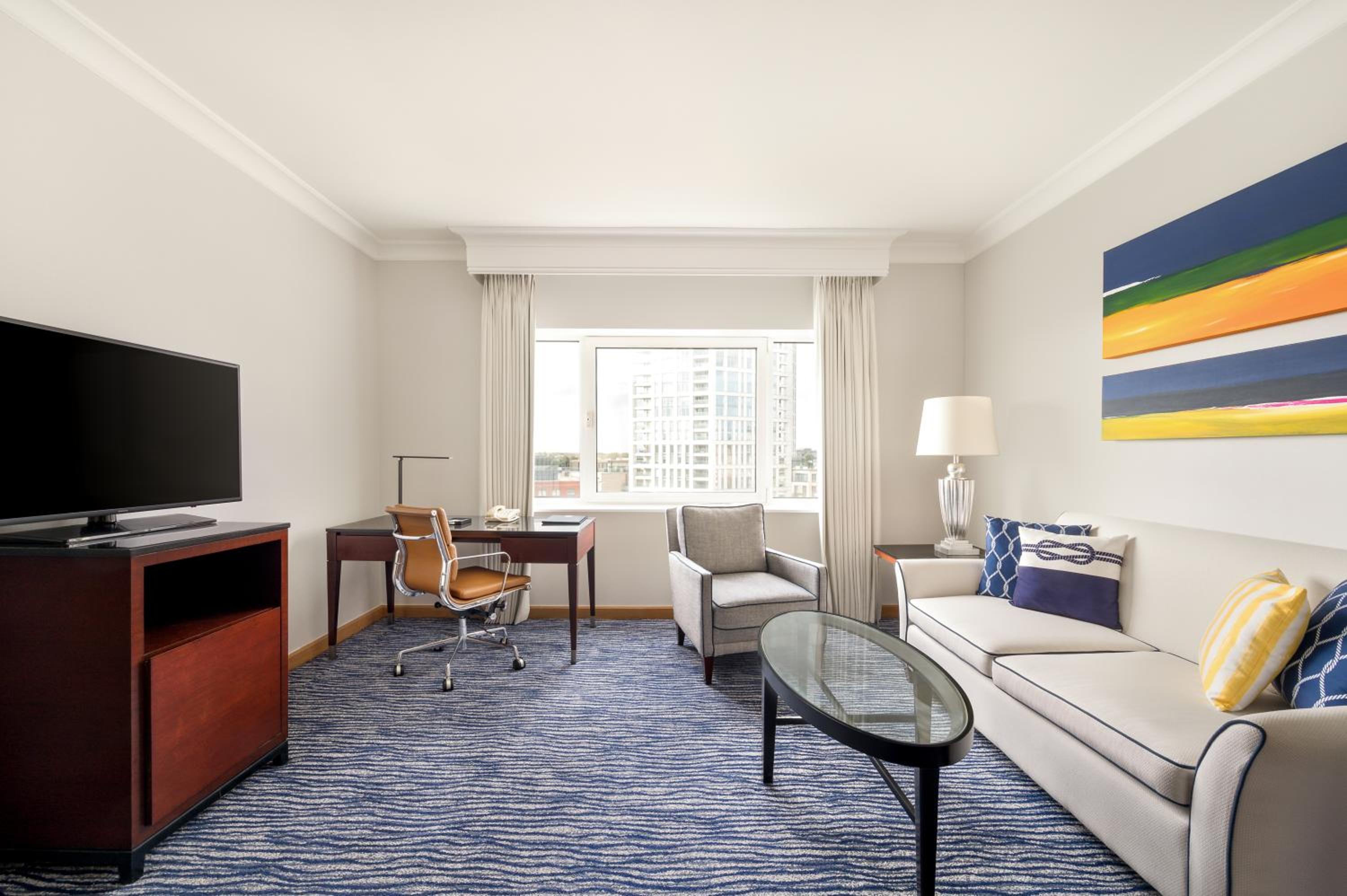 Chelsea King Suite photo 1