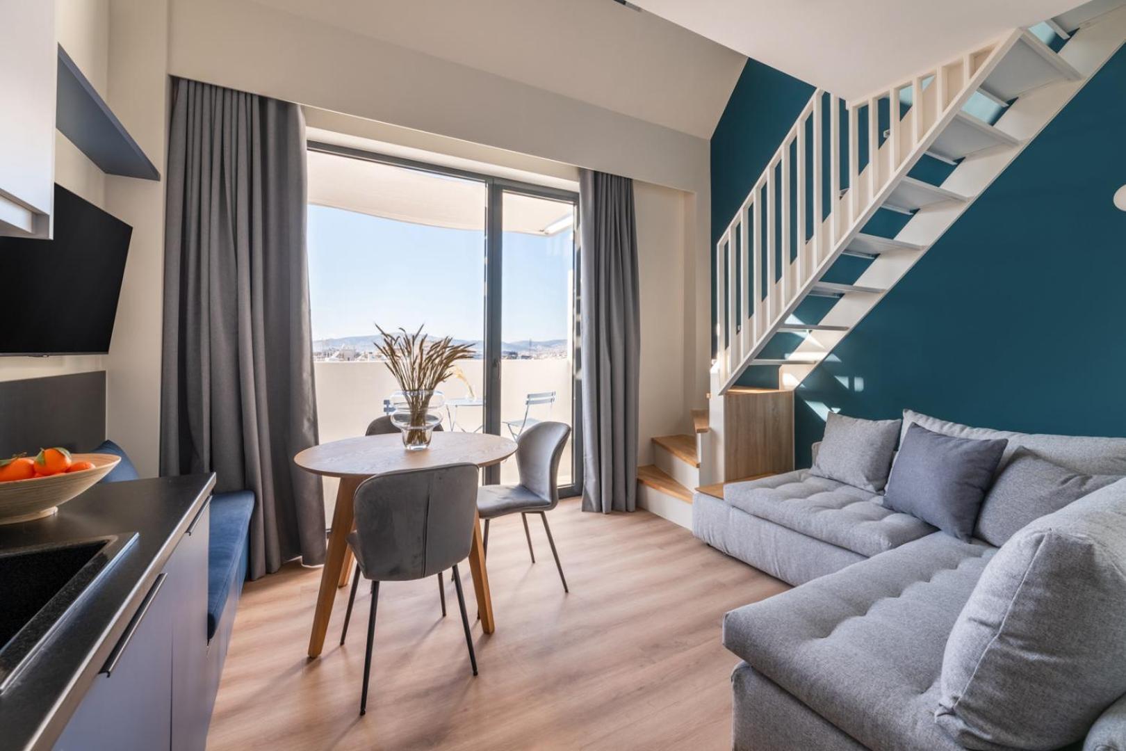 Suite with Balcony photo 1