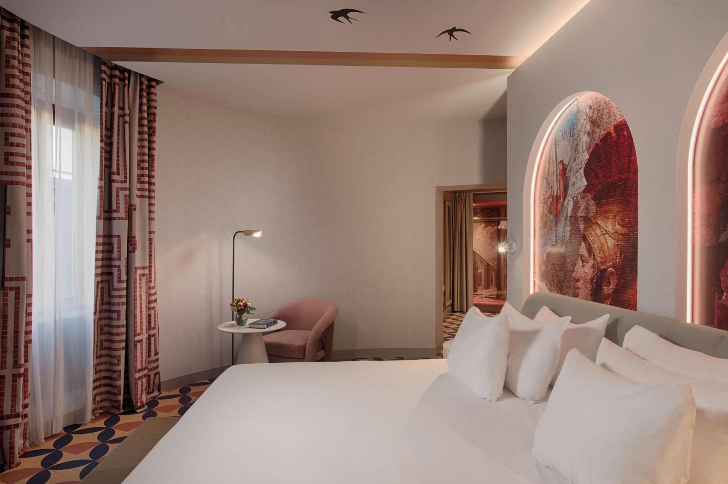 Nhow Junior Suite