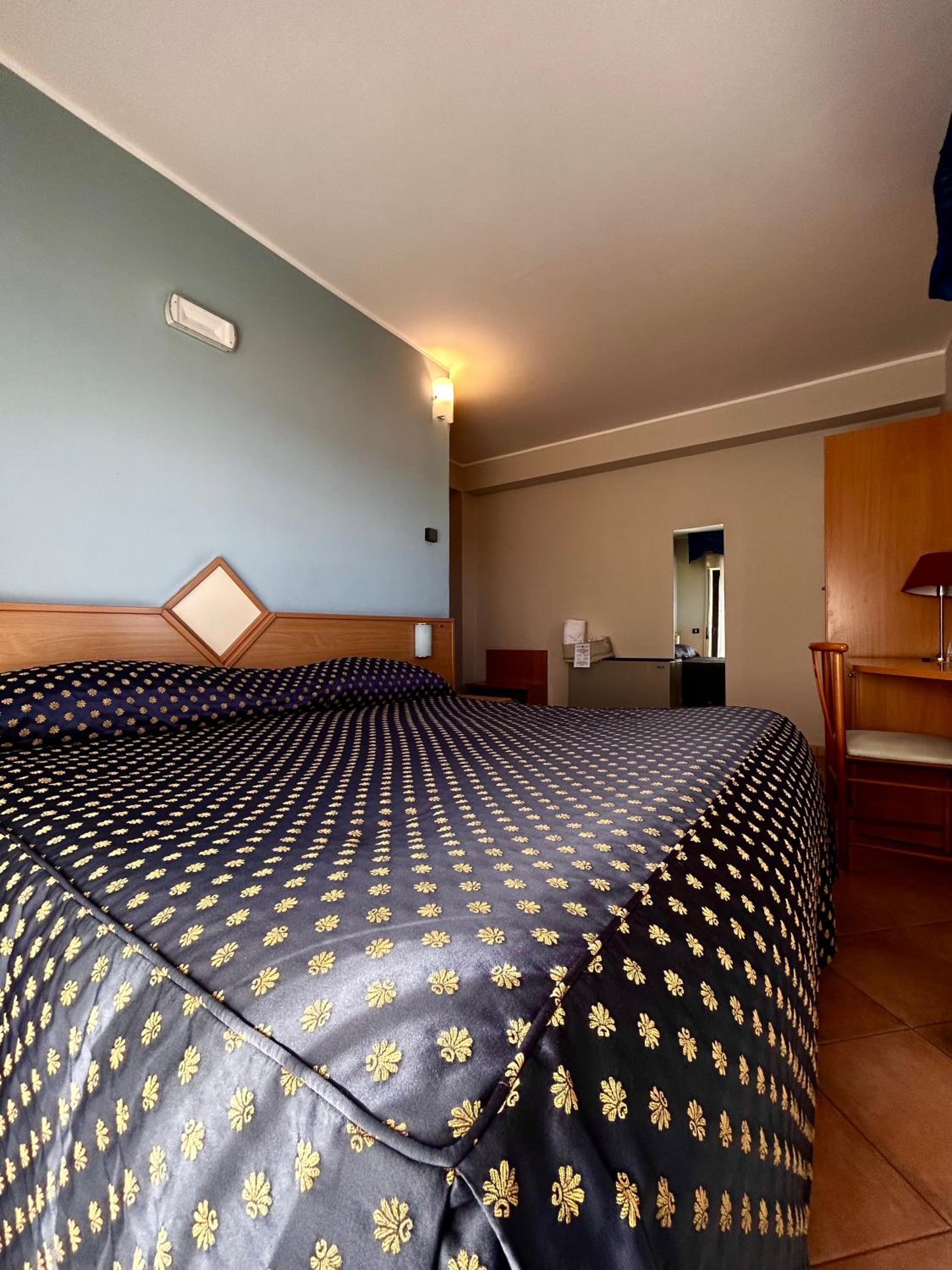 Double or Twin Room - Photo 1