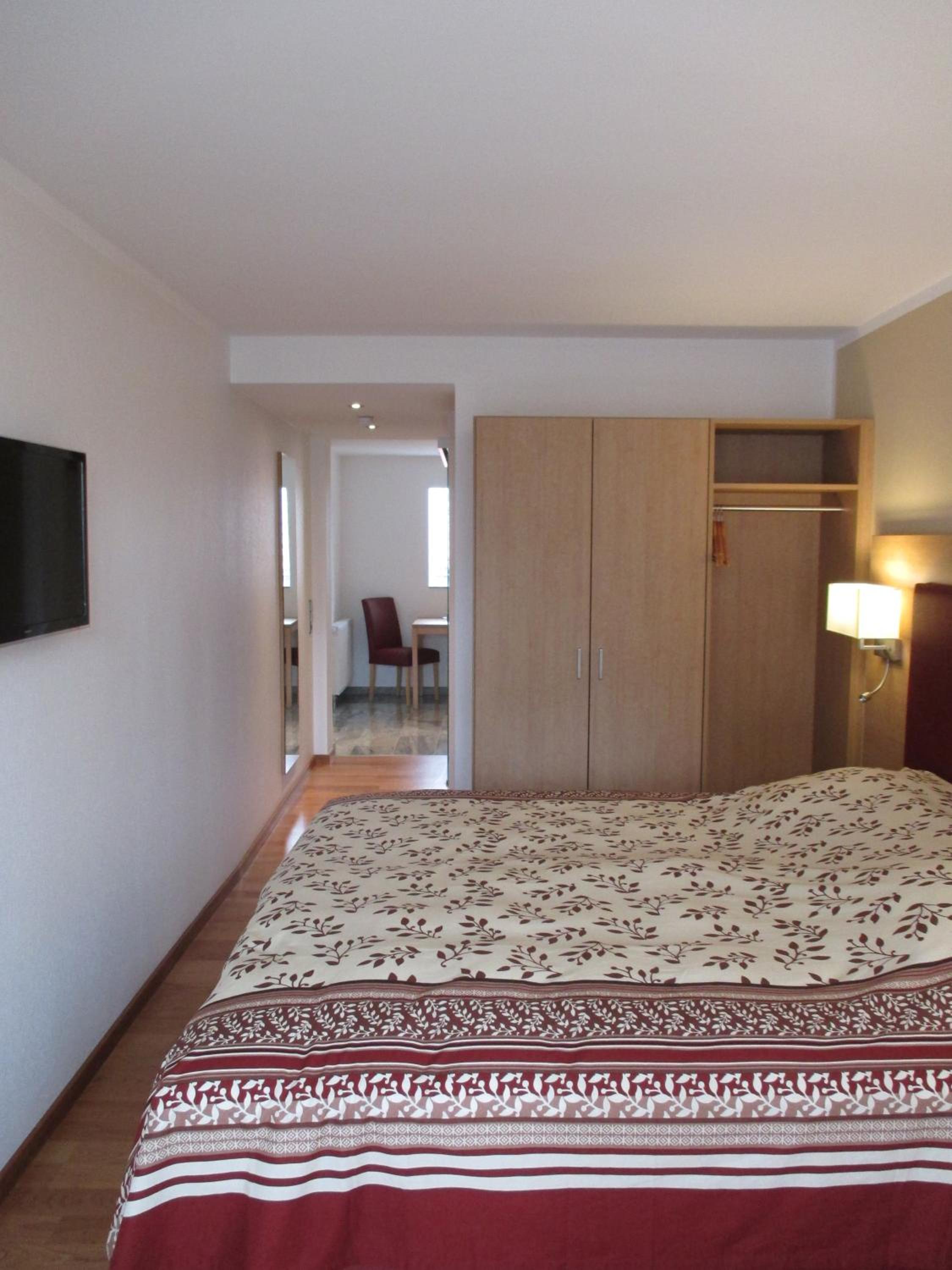 Double Room with Balcony and Kitchen photo 2