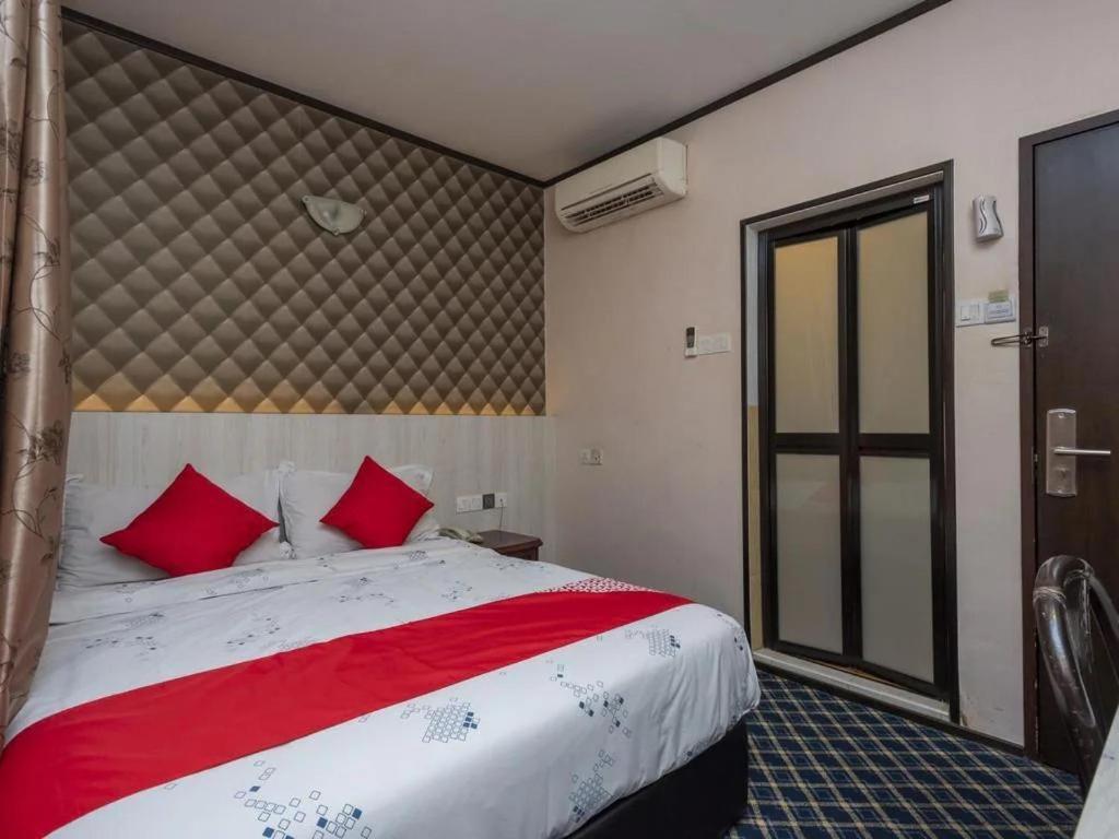 Standard Queen Room - Photo 3