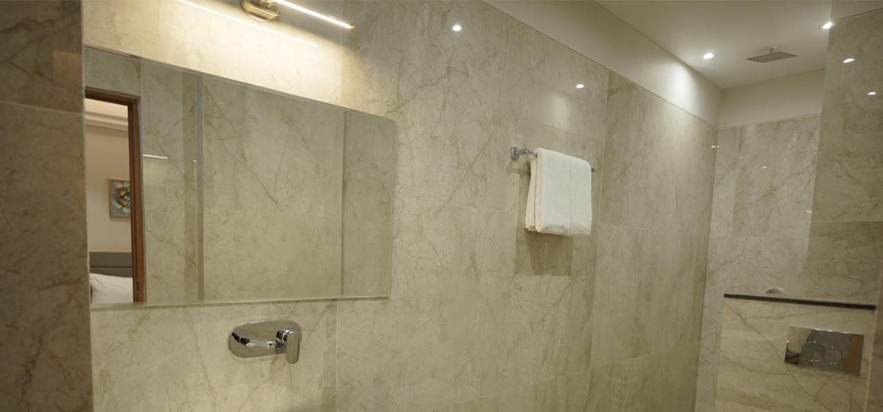 Deluxe Room - Photo 2