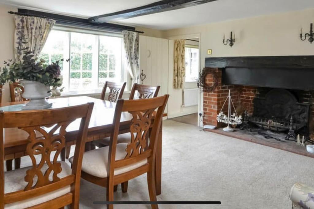Four-Bedroom House photo 2
