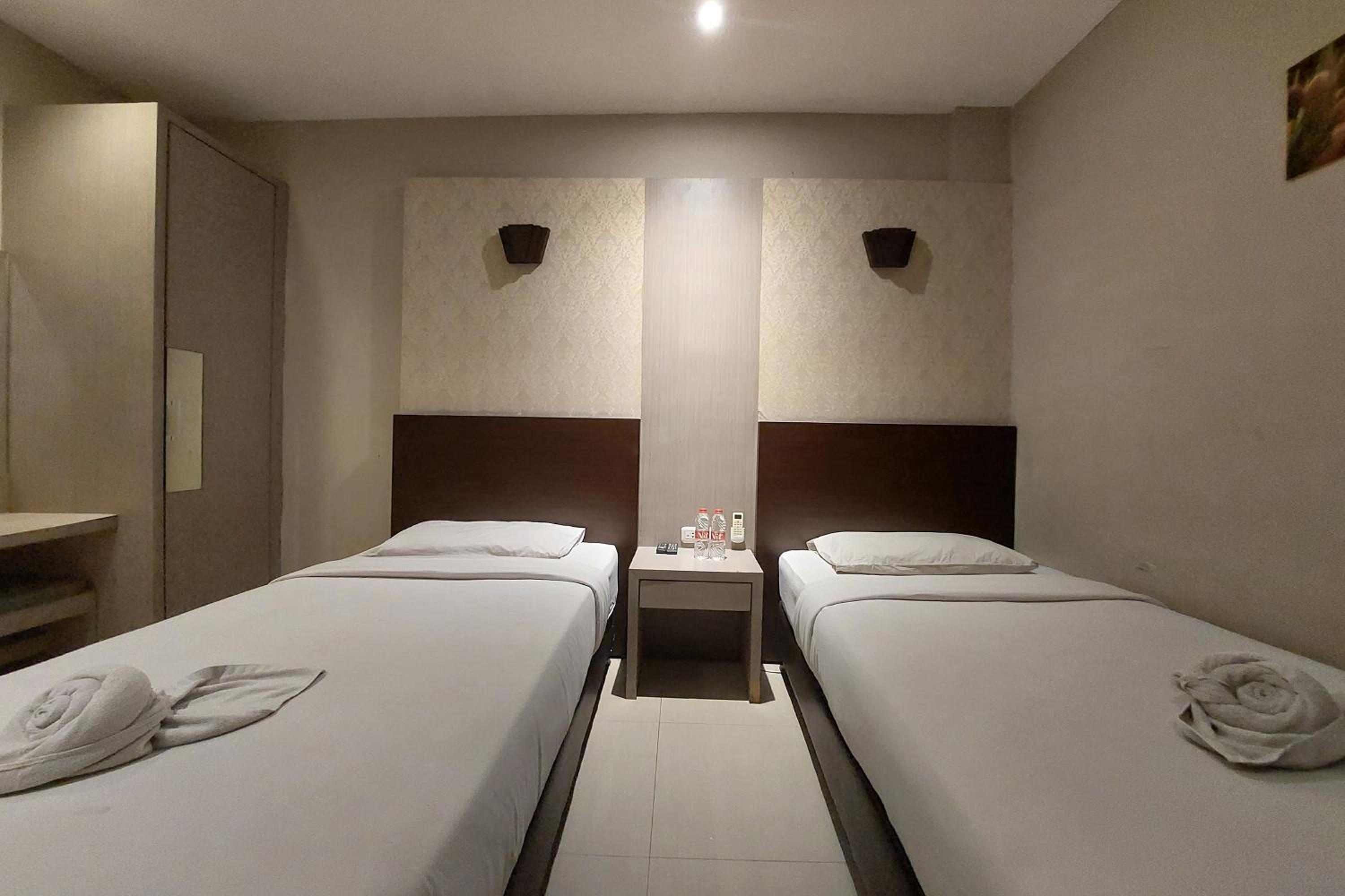 Delxue Twin Room