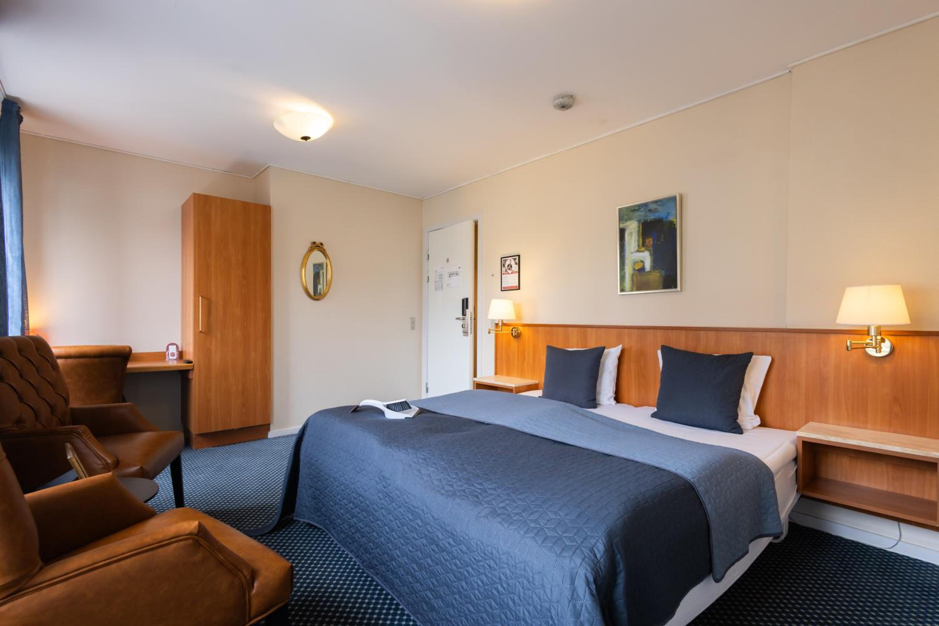 Business Double or Twin Room - Photo 4
