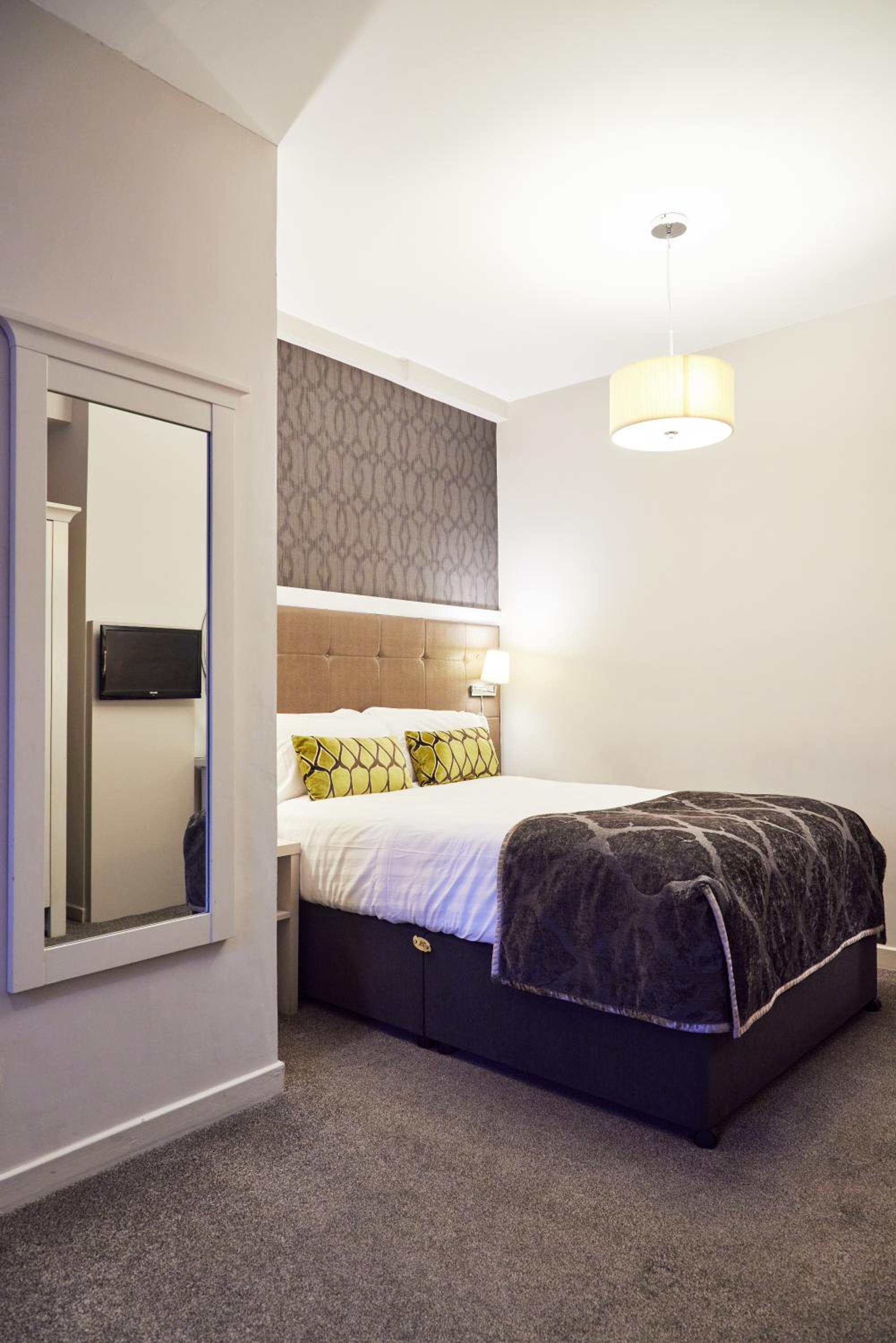 Small Double Room