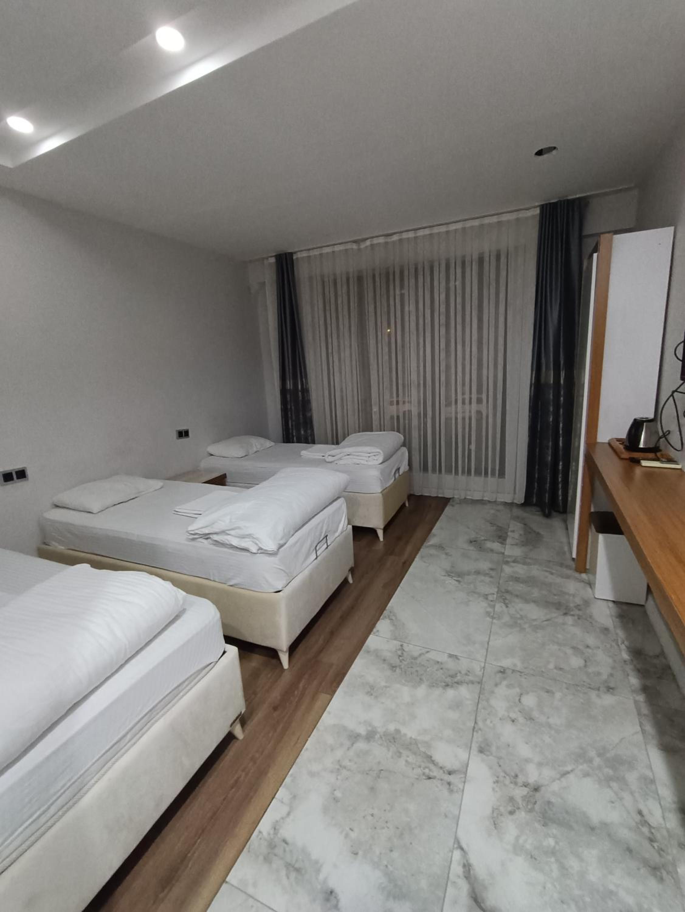 Quadruple Room photo 2
