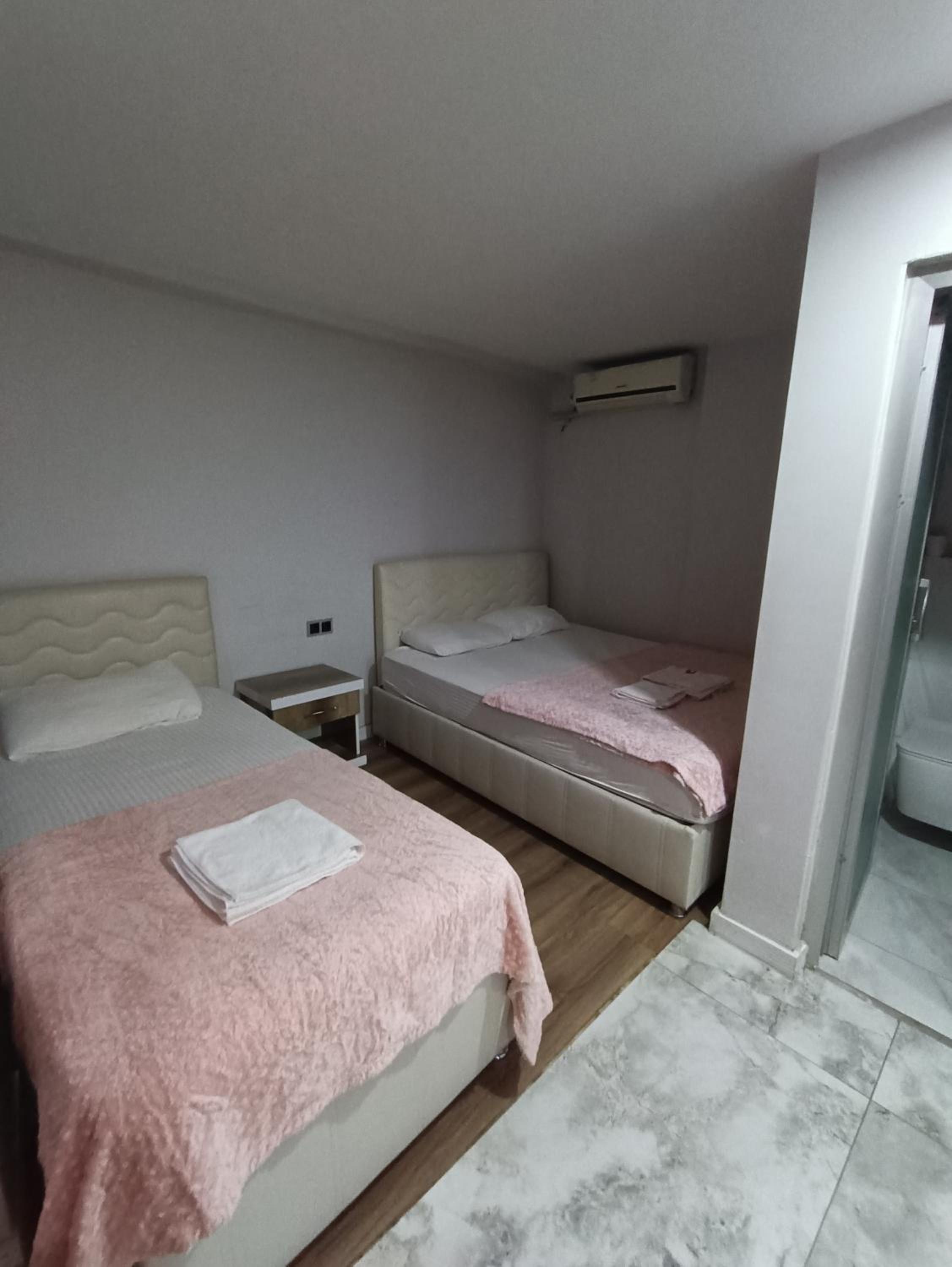 Twin Room photo 2
