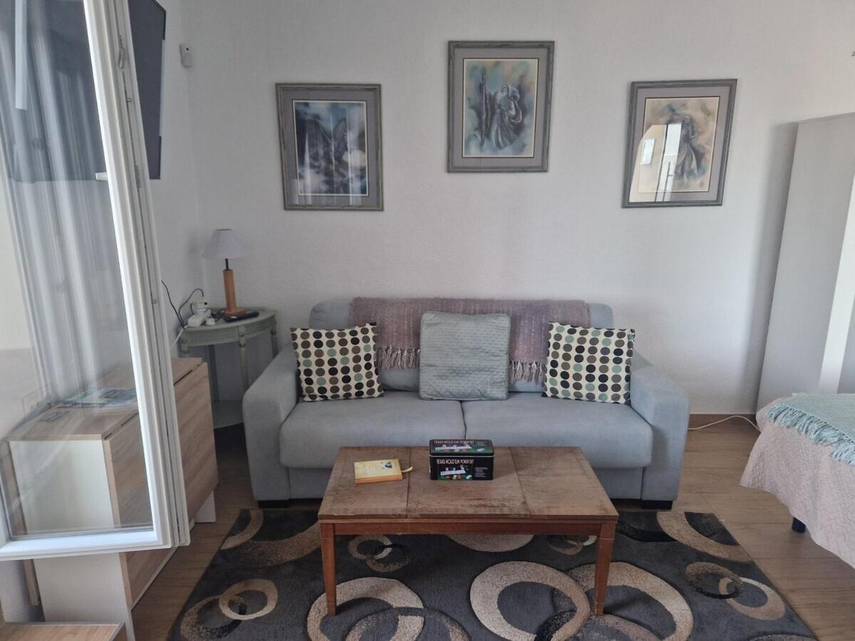 Standard Apartment photo 2