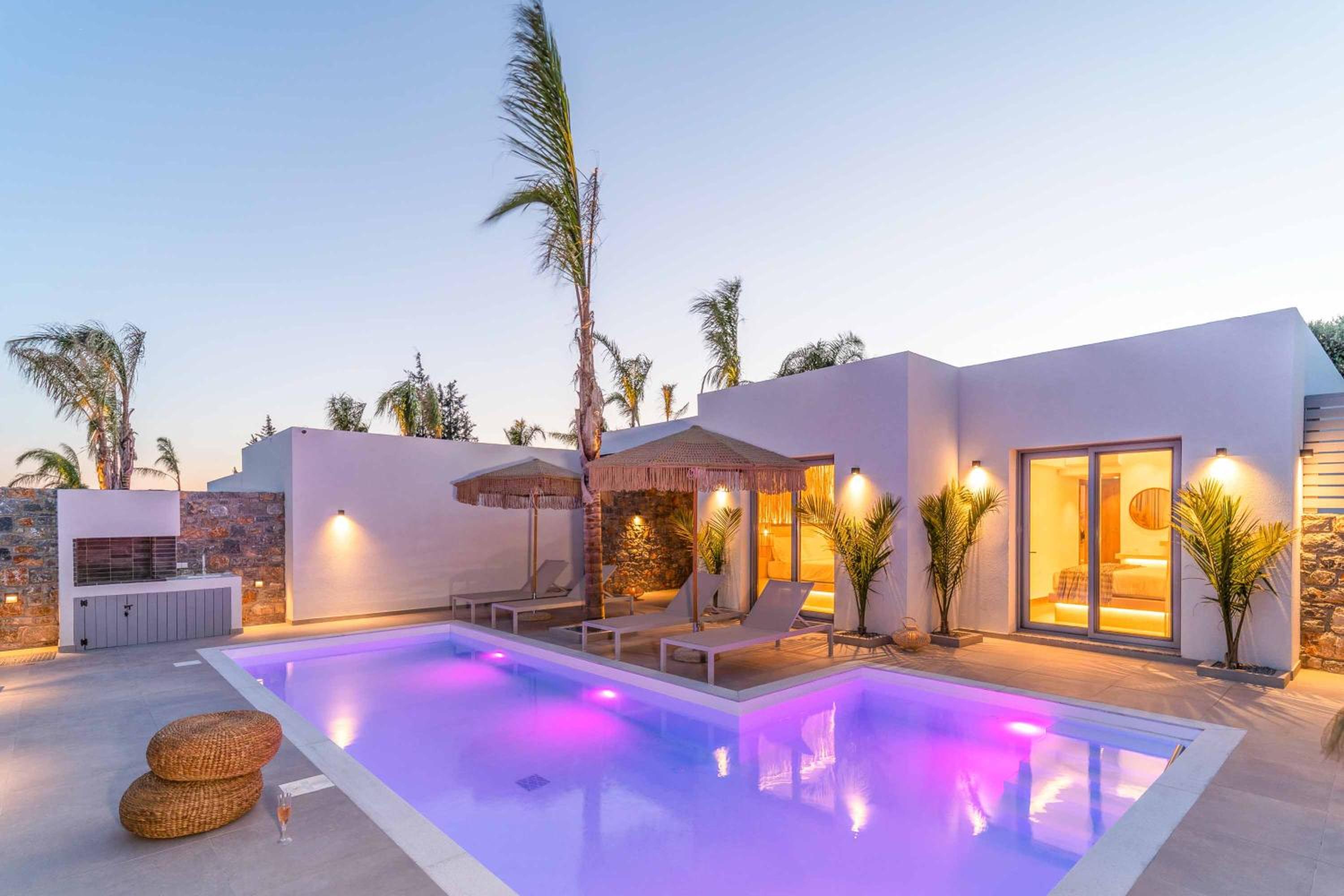 Villa photo 3
