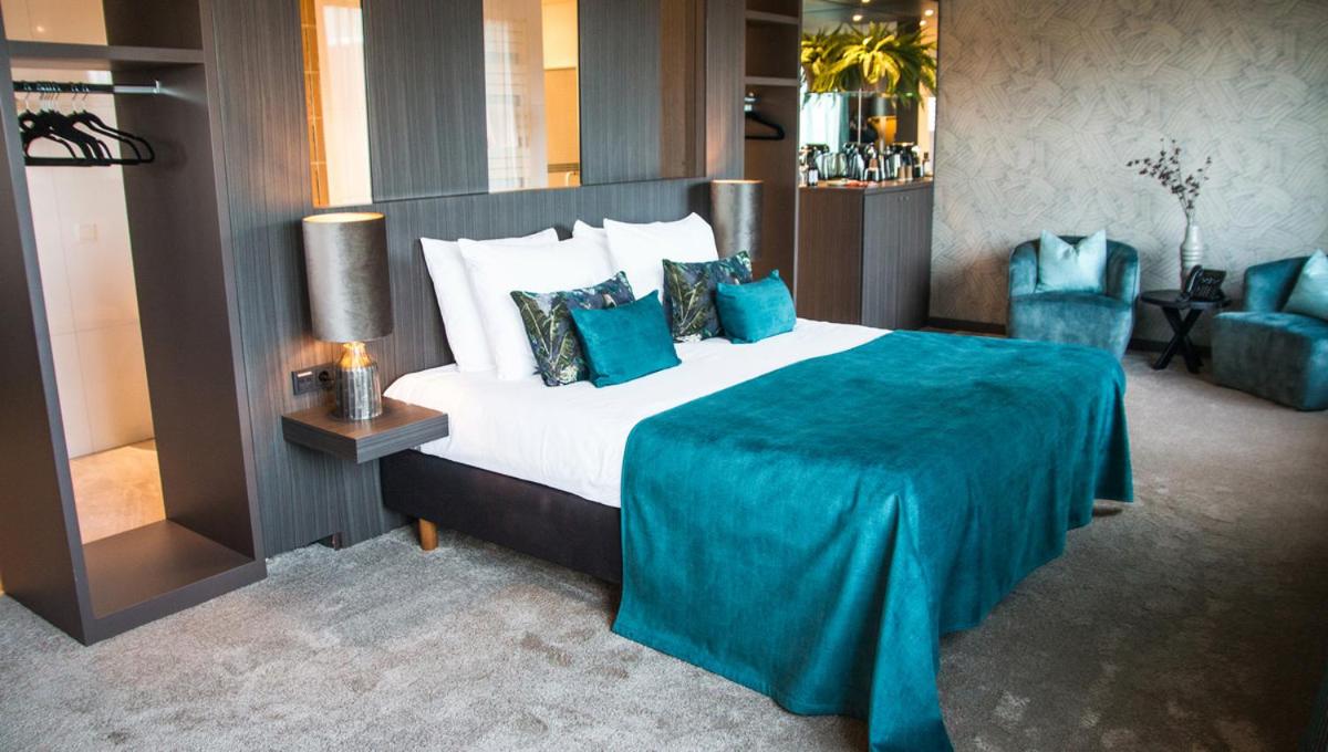 Oriental Emerald Suite - with Sauna