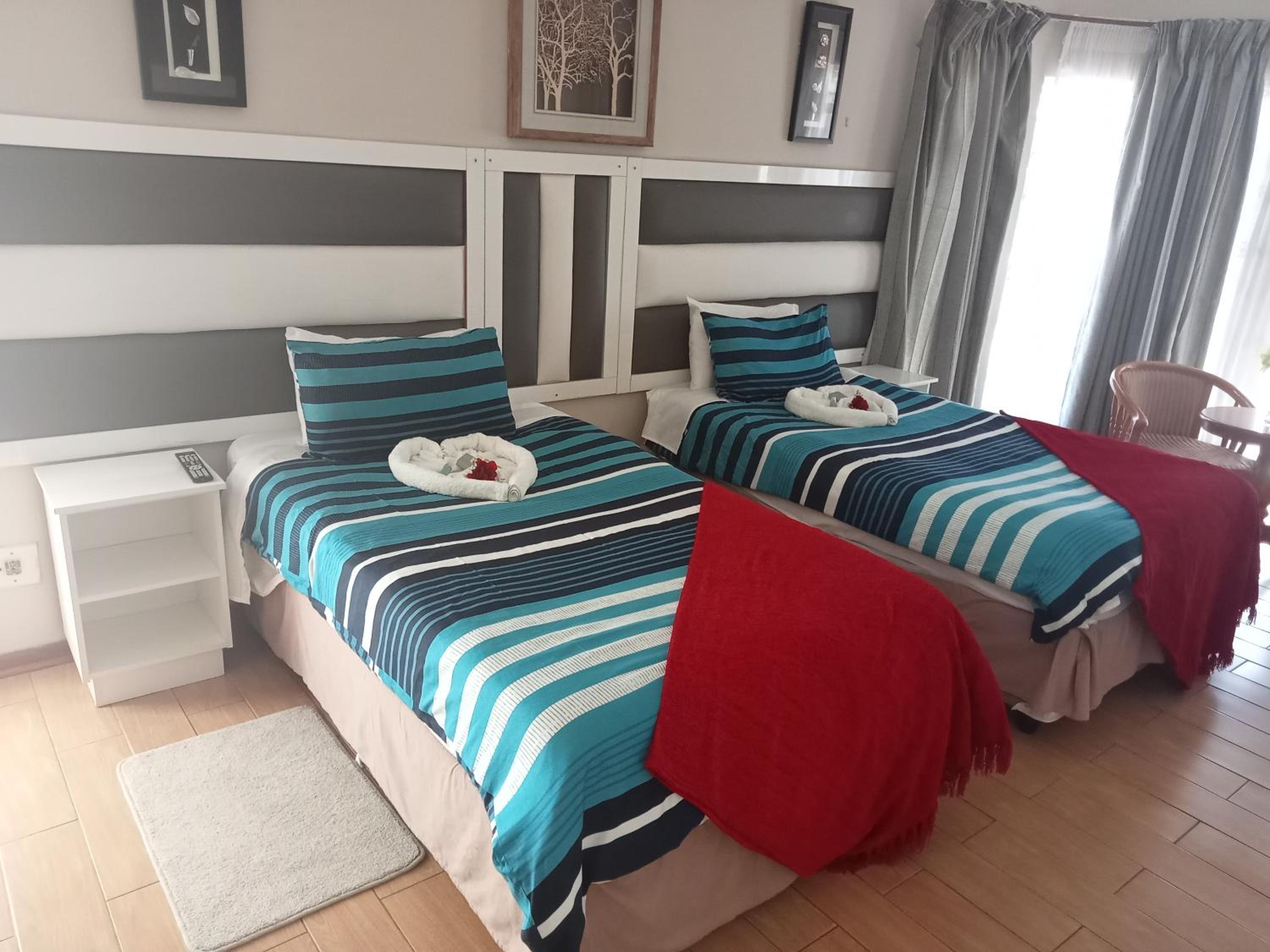 Deluxe Twin Room photo 1