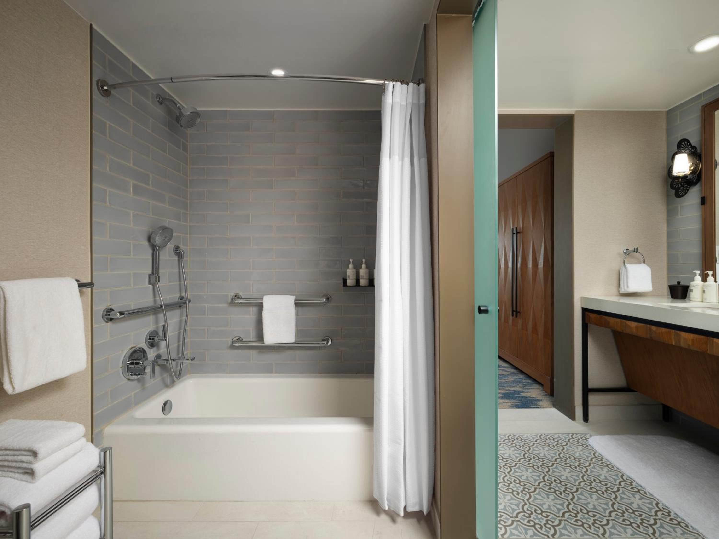 King Room with Mobility and Hearing Accessible Tub - Photo 9