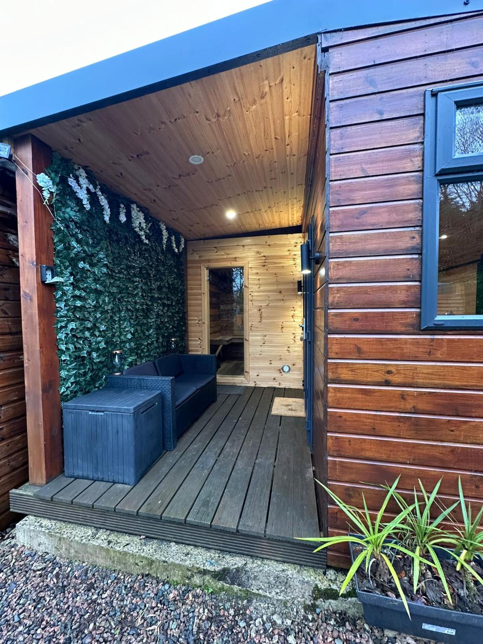Superior Chalet - Photo 3