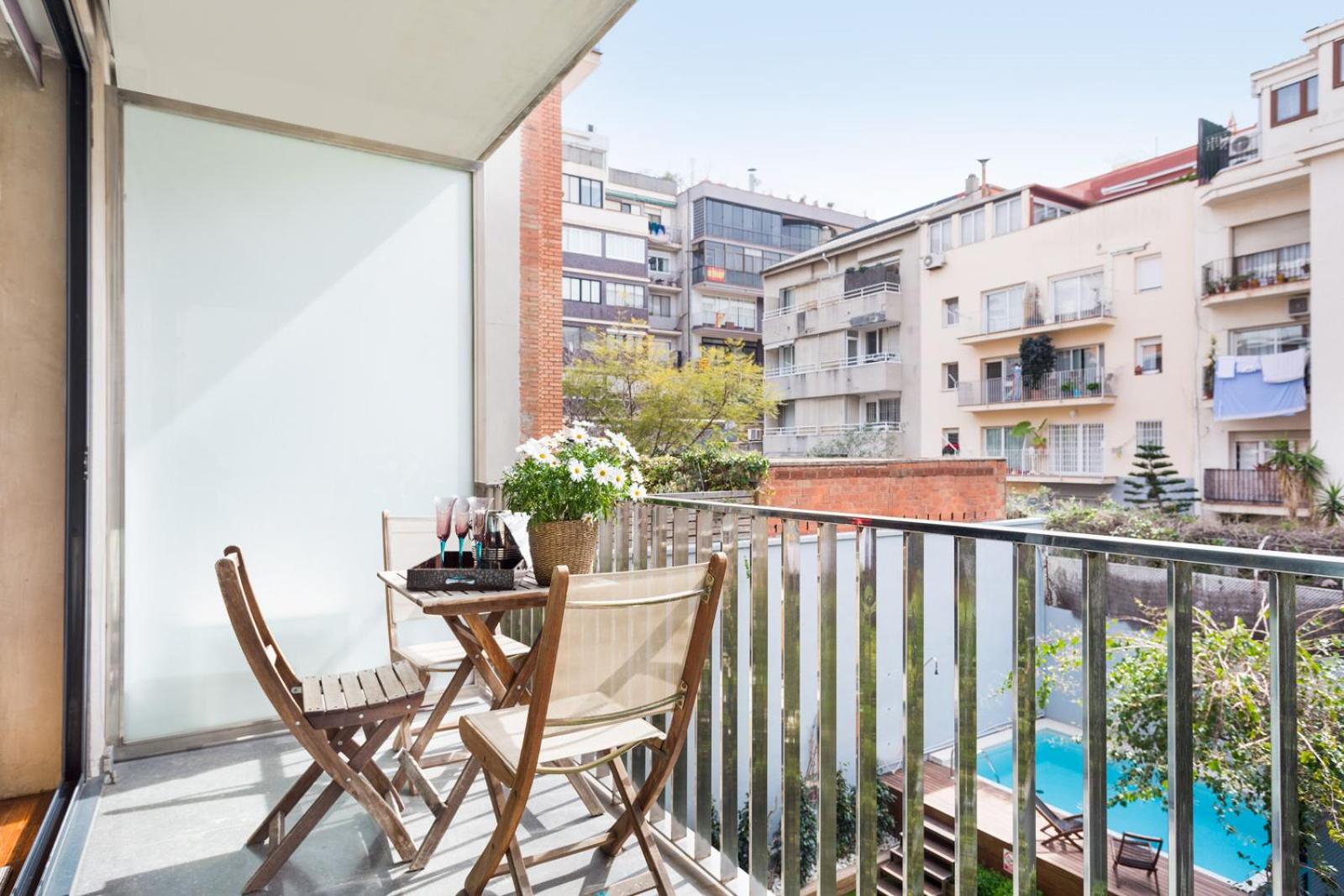 Apartment with Balcony photo 2