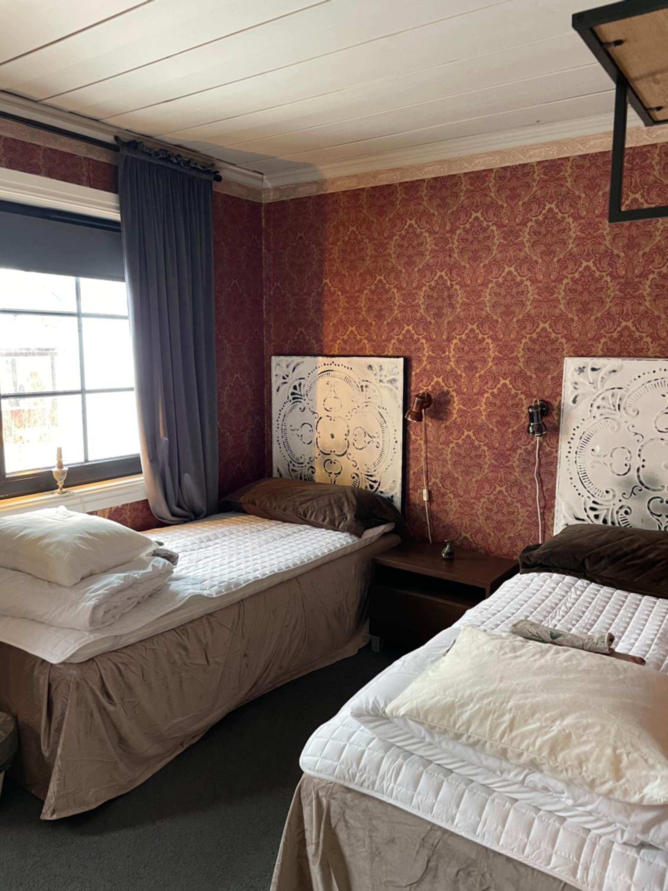 Double or Twin Room 2 (Floor 2) - Photo 1