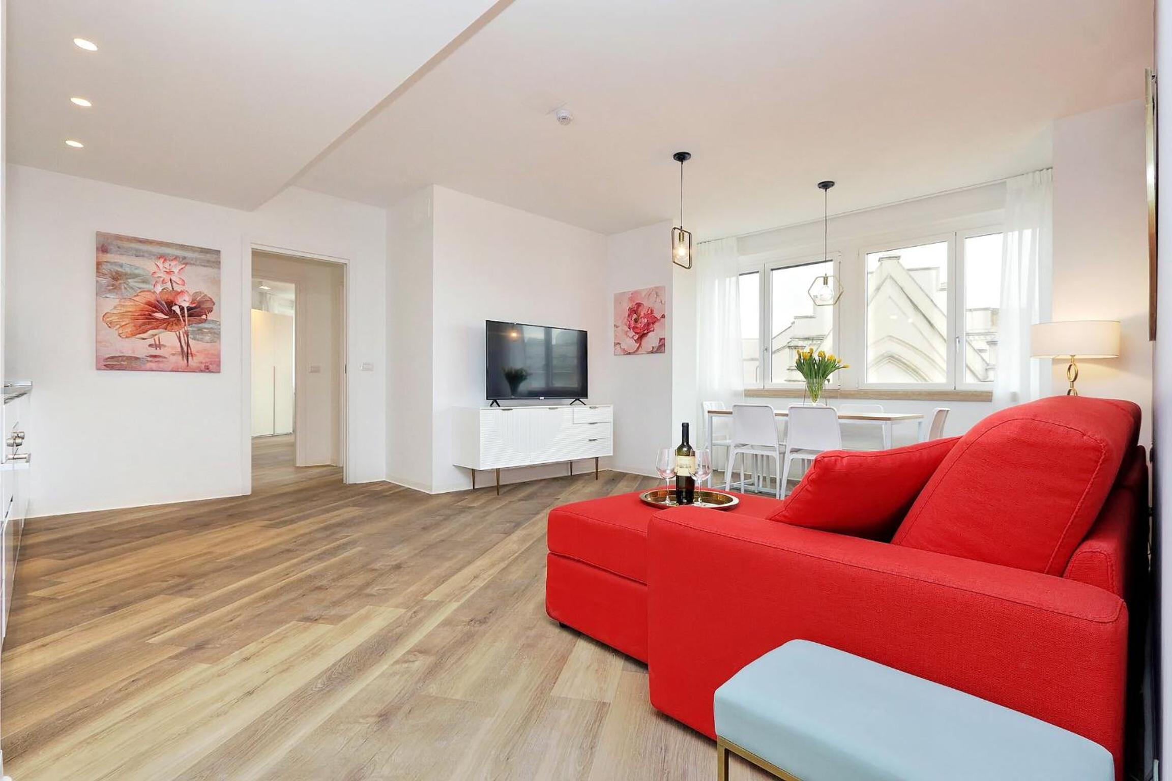 Apartment 38