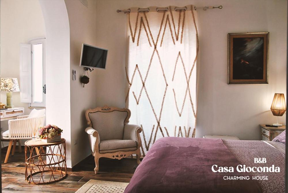 Deluxe King Room photo 1