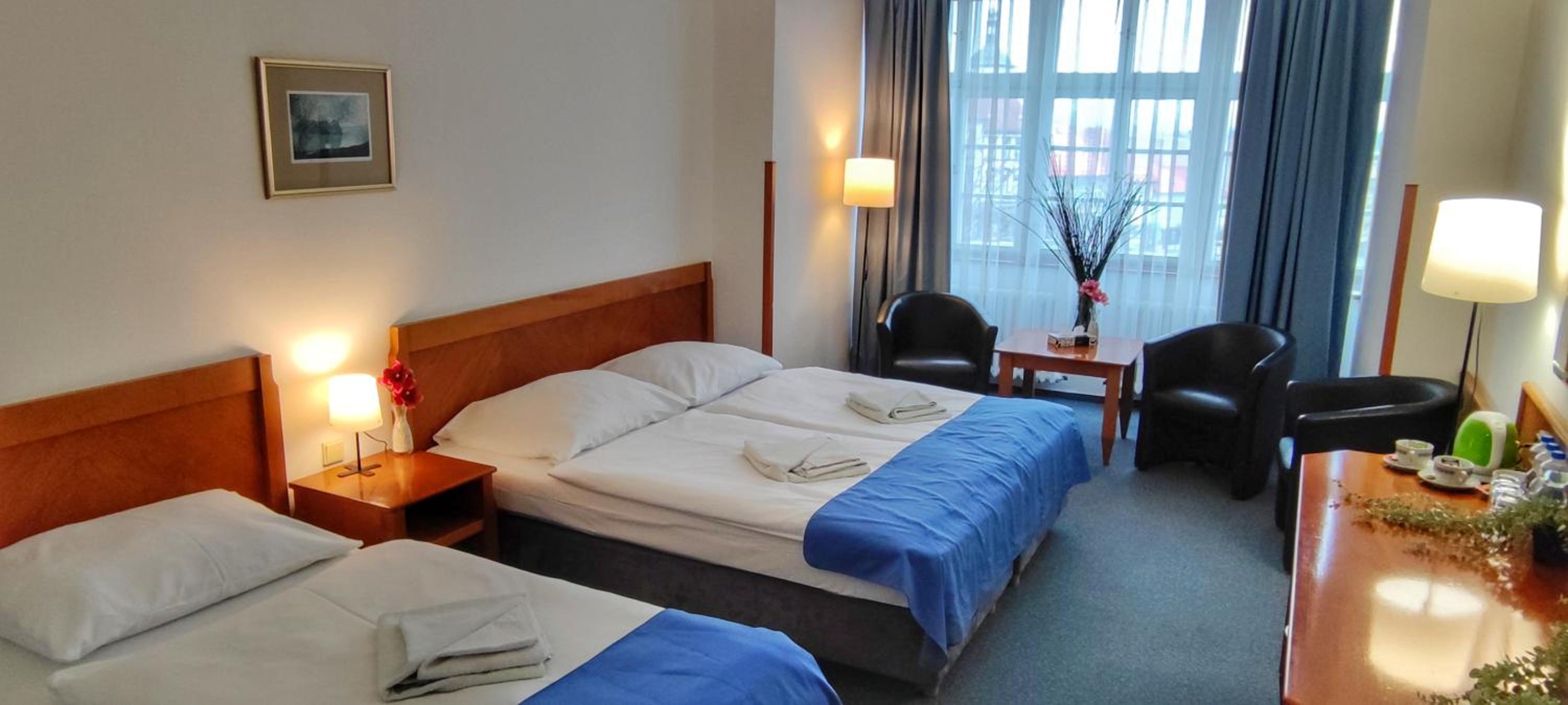 Triple Room with Shared Bathroom