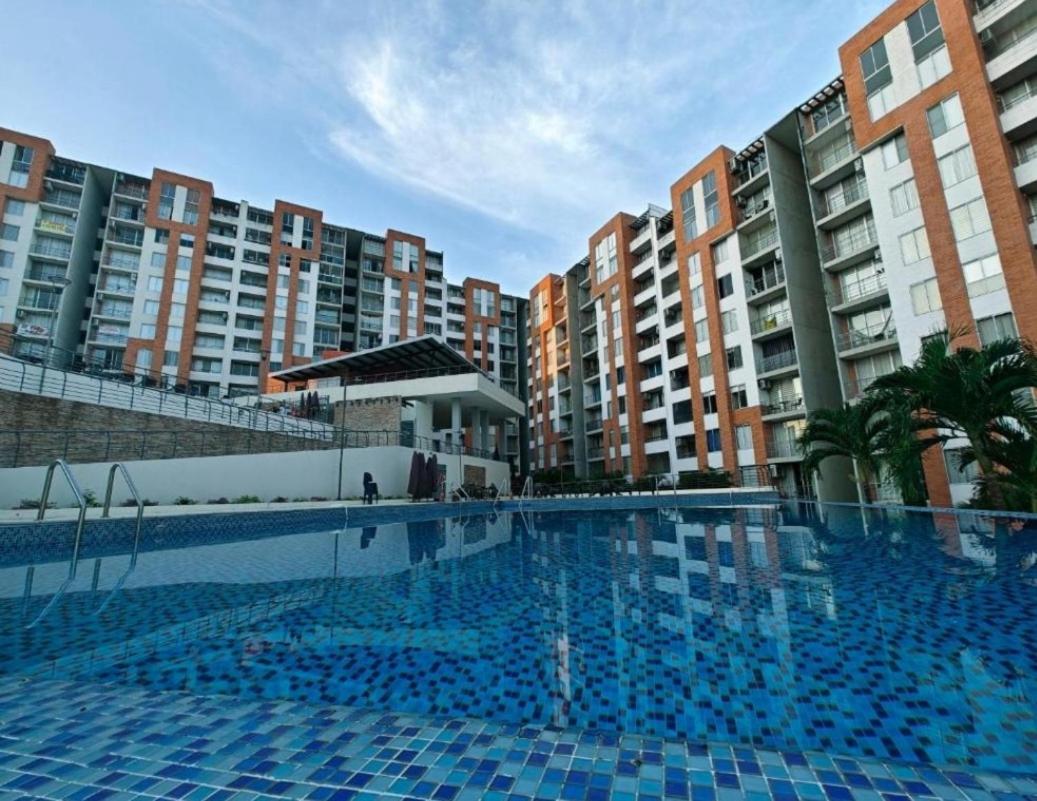 Three-Bedroom Apartment photo 1