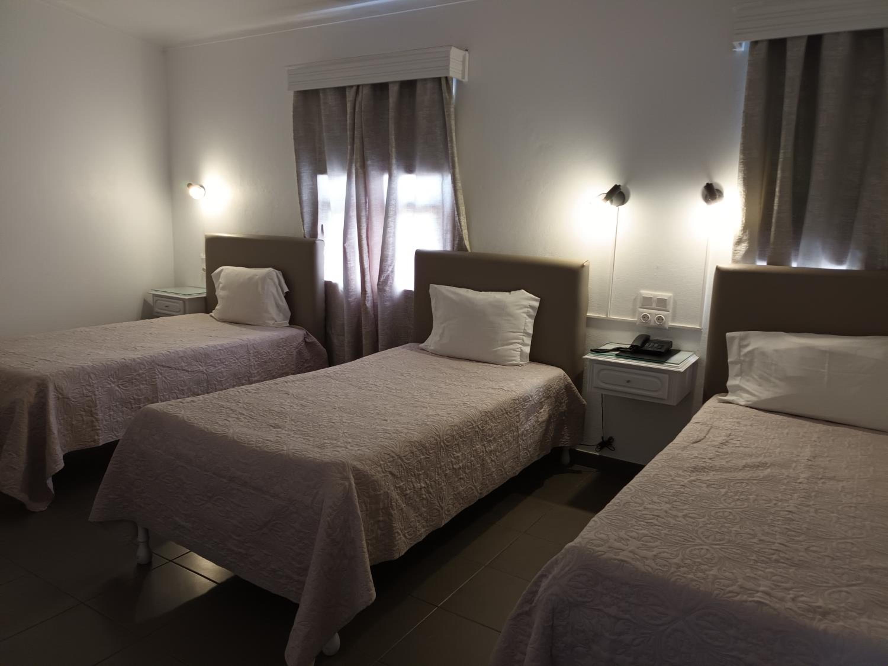 Triple Room photo 3