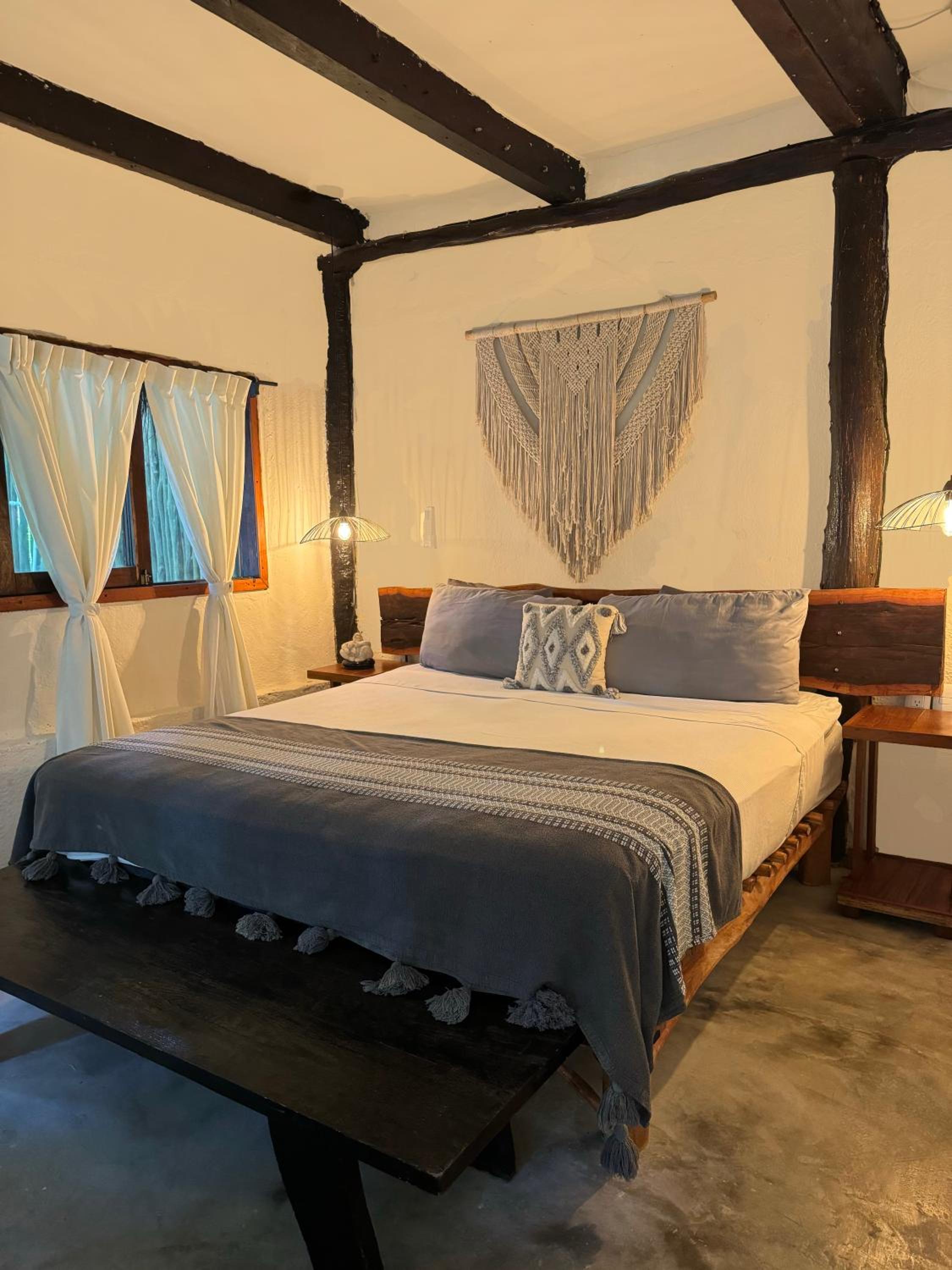 Standard Triple Room - Photo 1