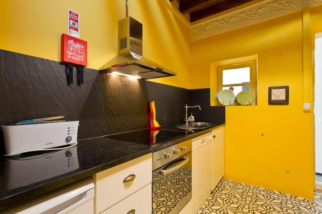 Three-Bedroom Villa - Photo 7