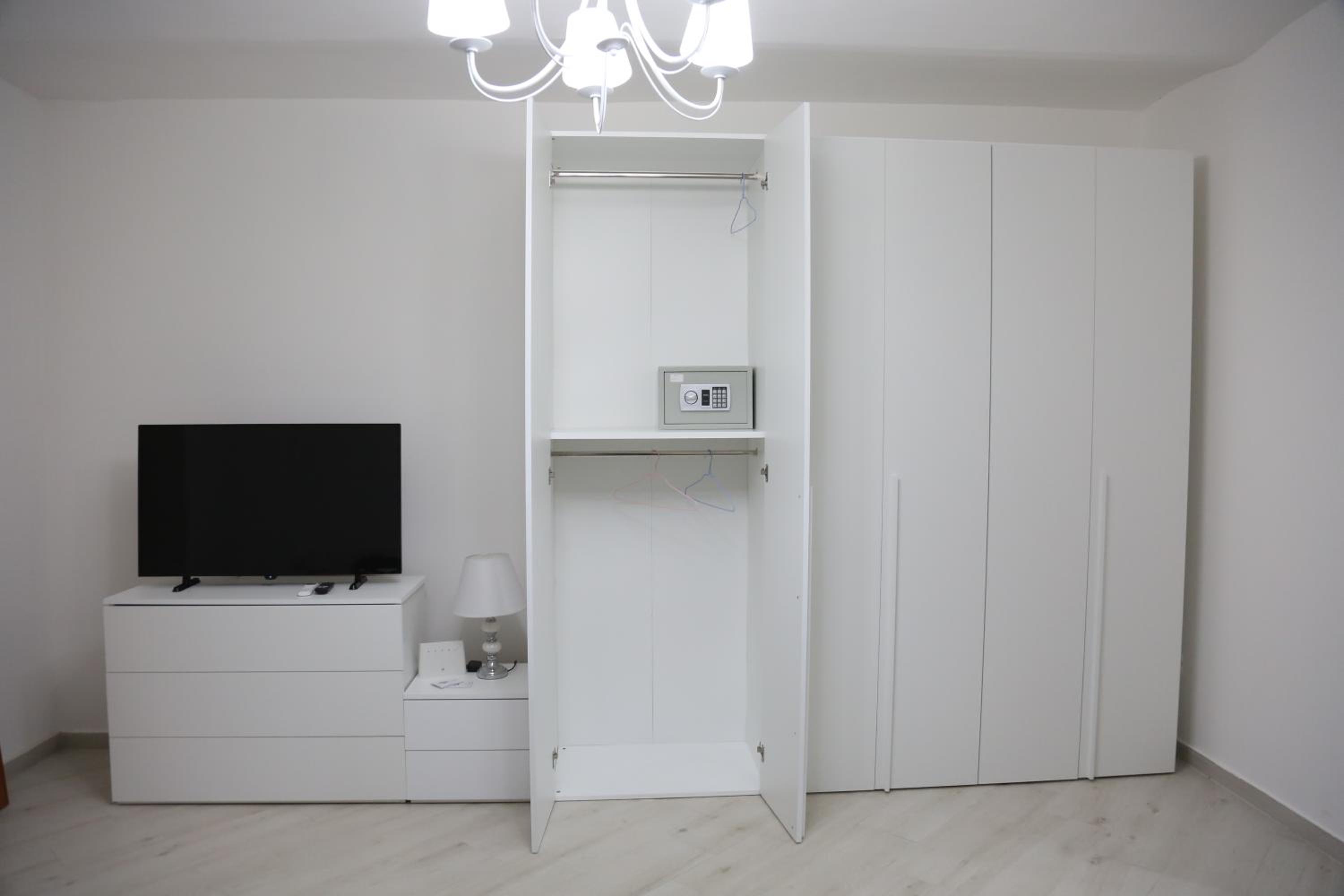One-Bedroom House photo 3