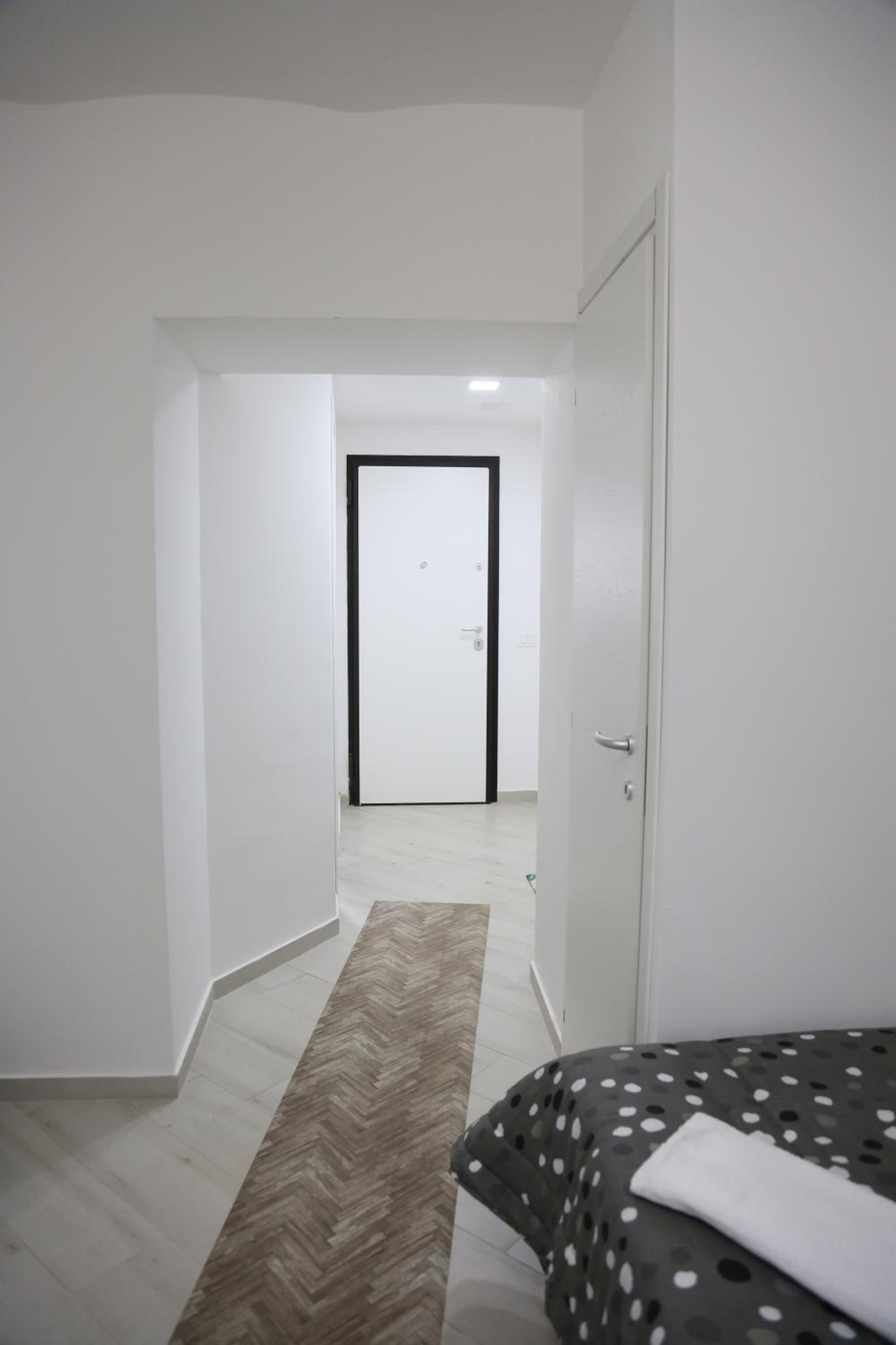 One-Bedroom House photo 2