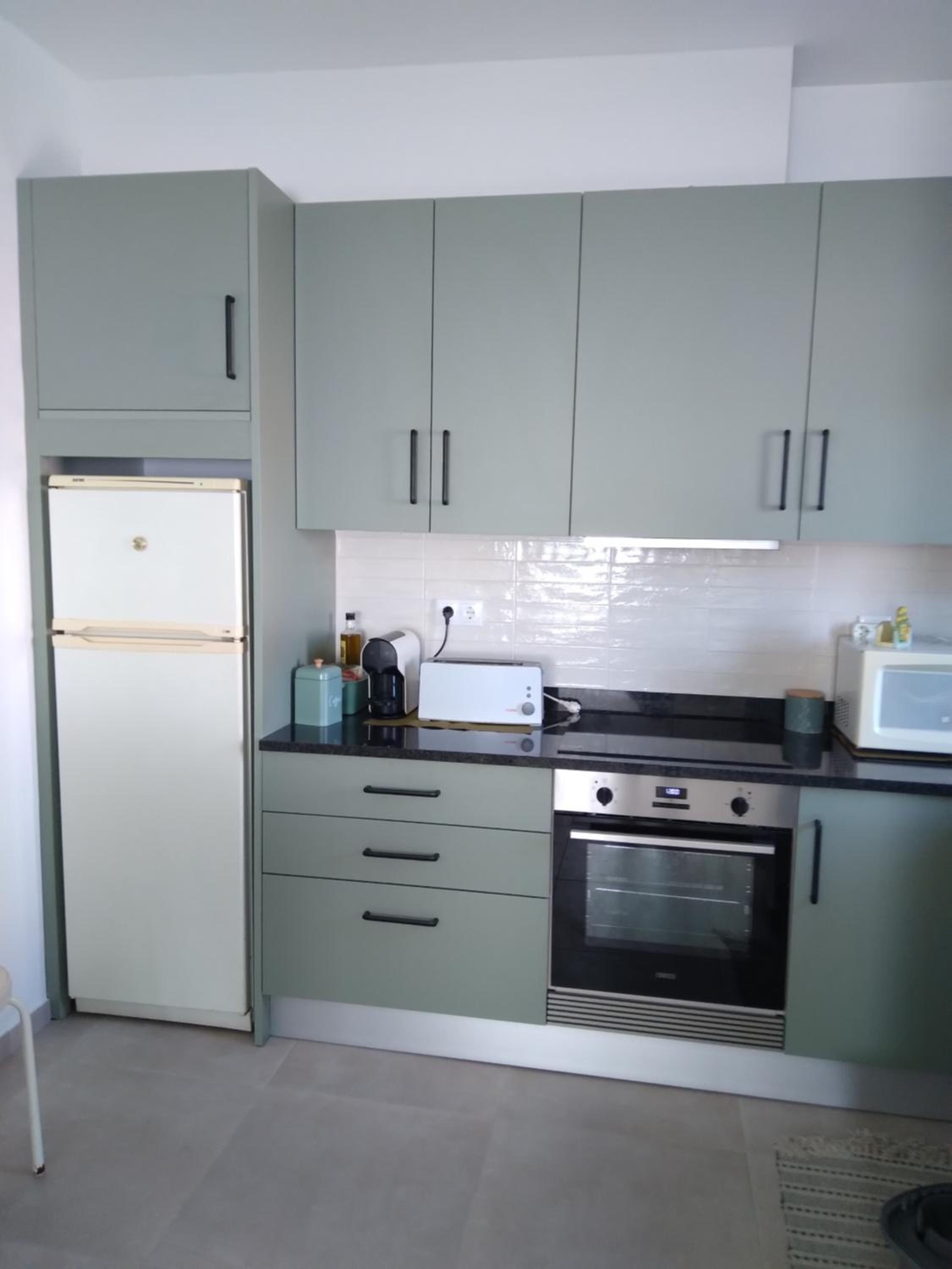 Two-Bedroom House - Photo 21