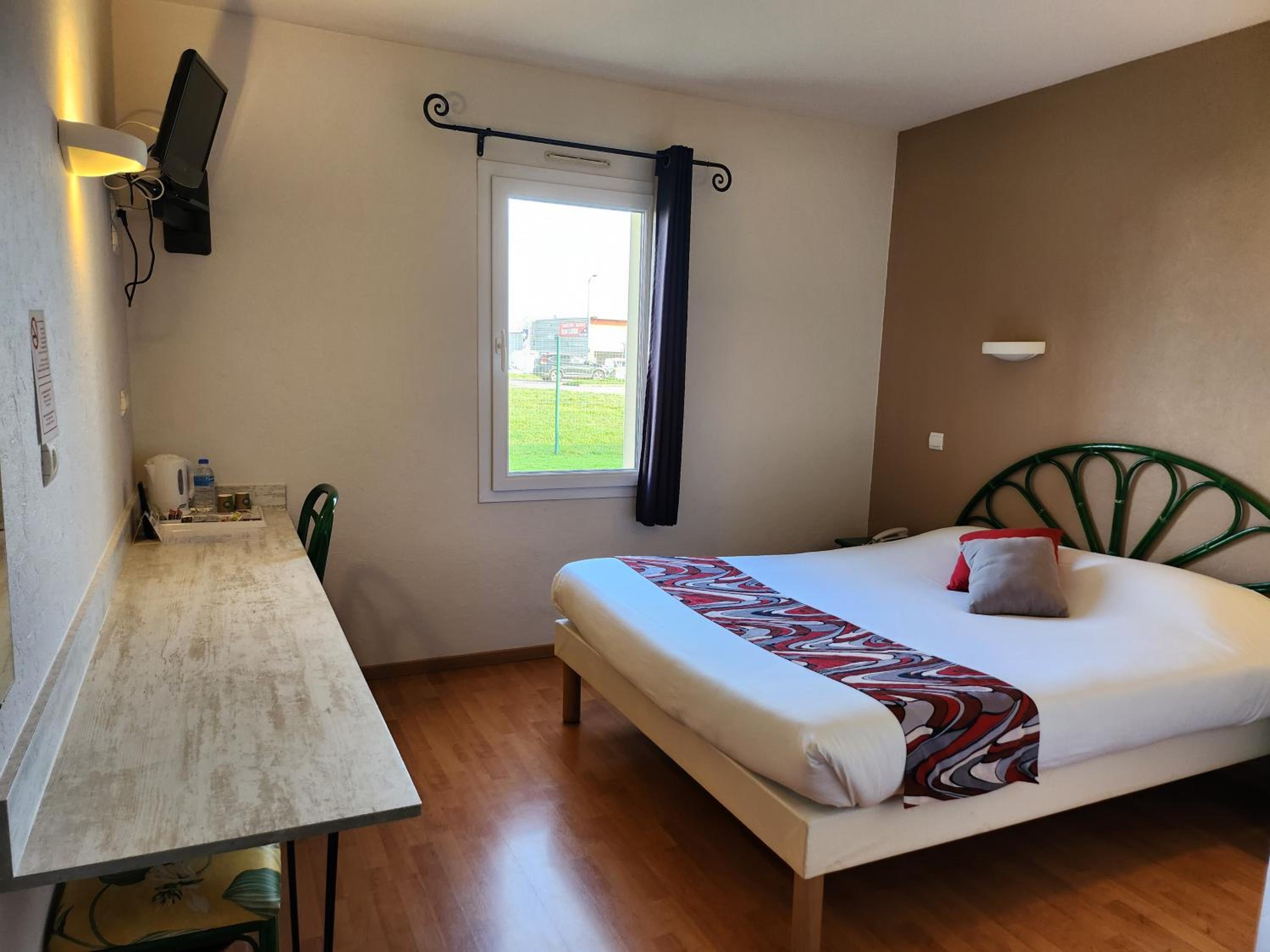 Single Room photo 2