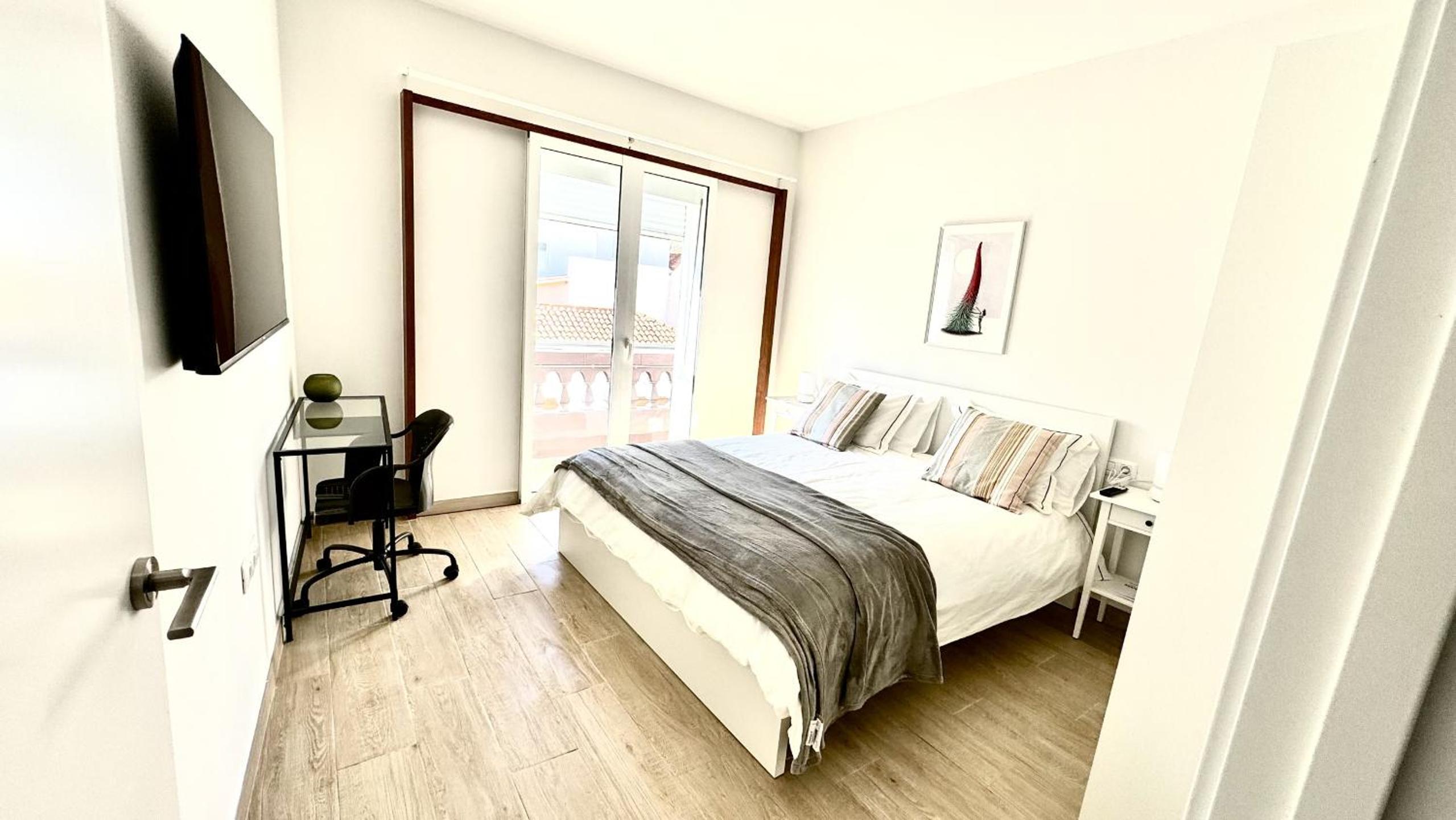 Apartamento con Balcón