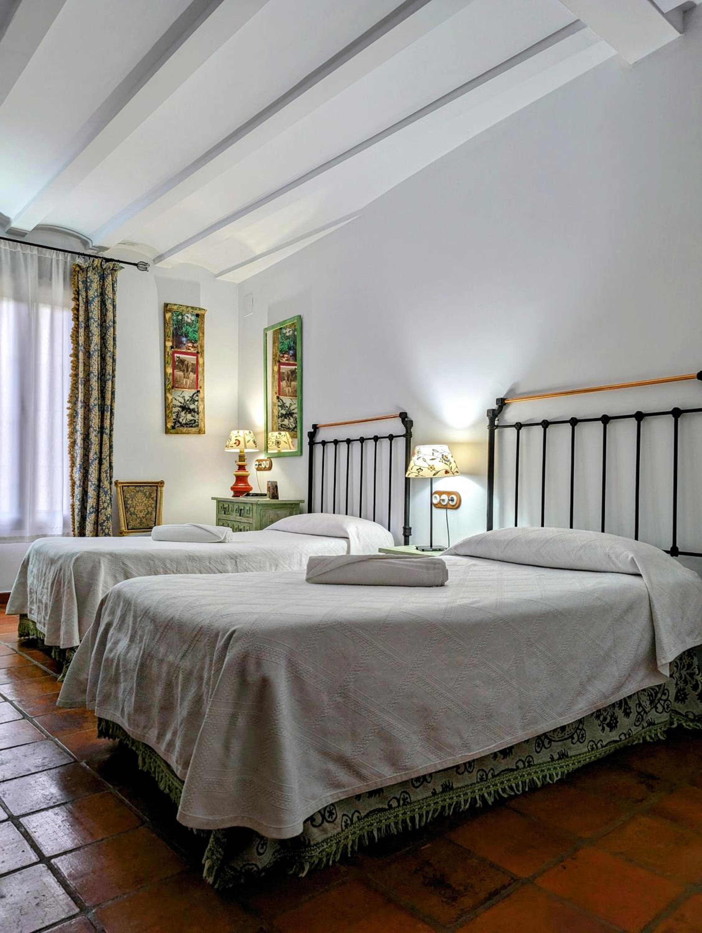 Deluxe Twin Room photo 3