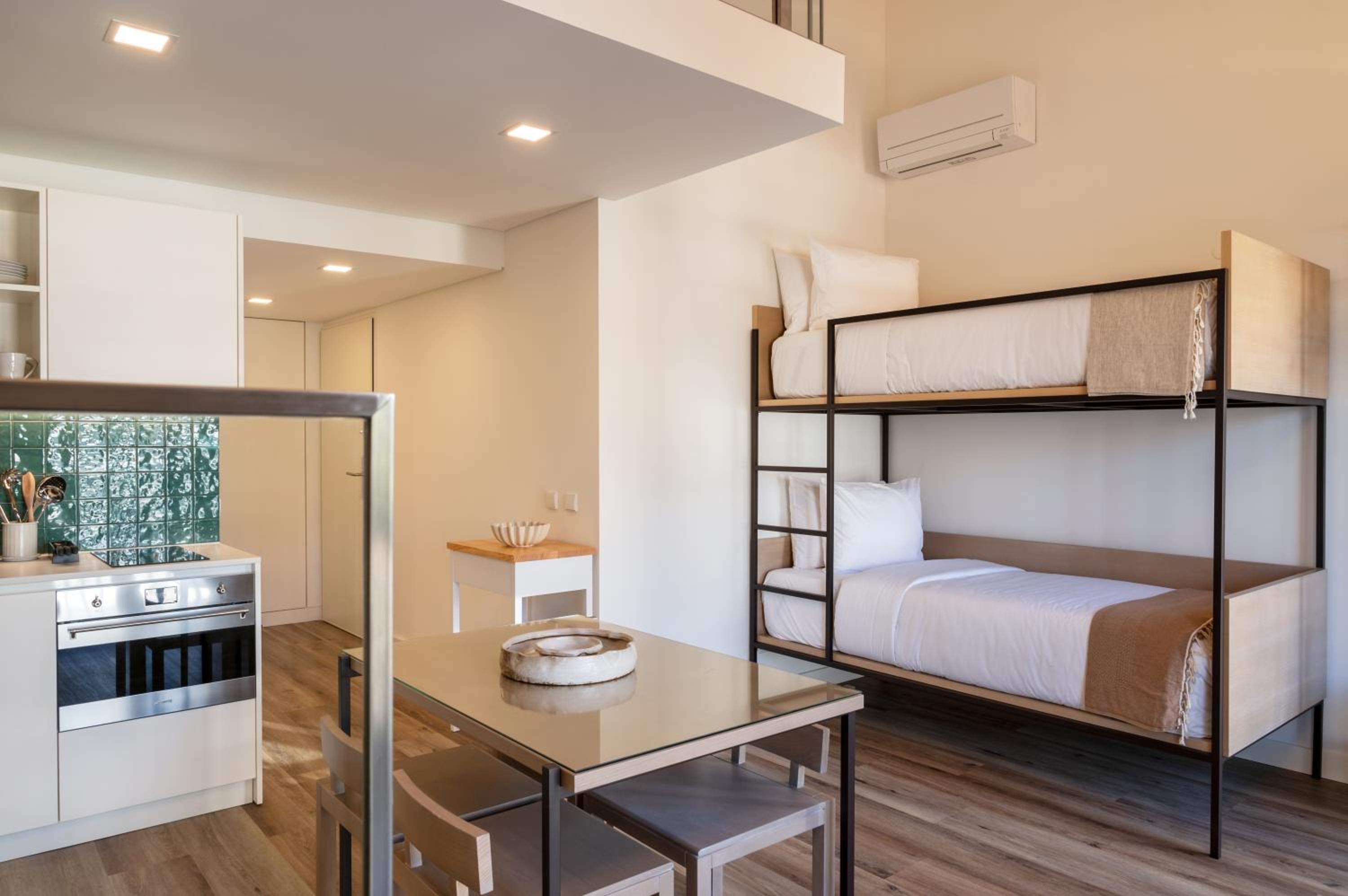 Standard Apartment - Photo 8