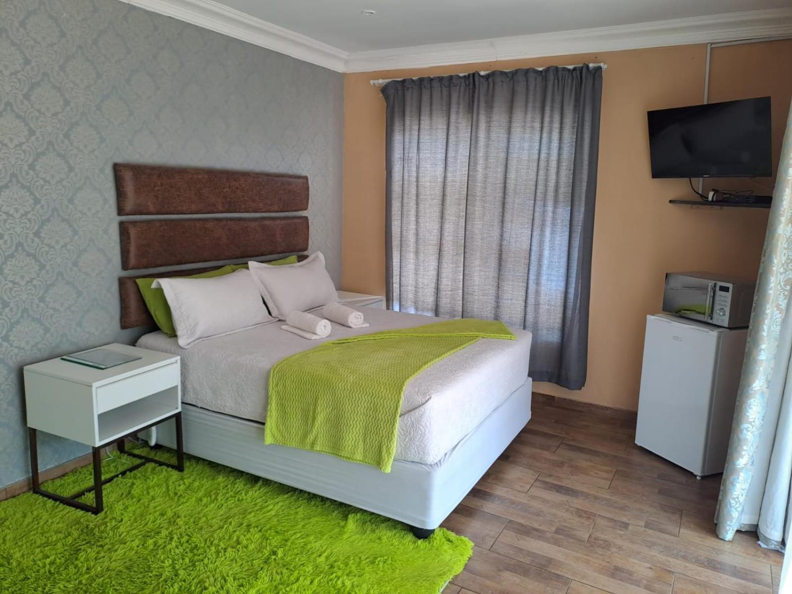 Double Room - Photo 1