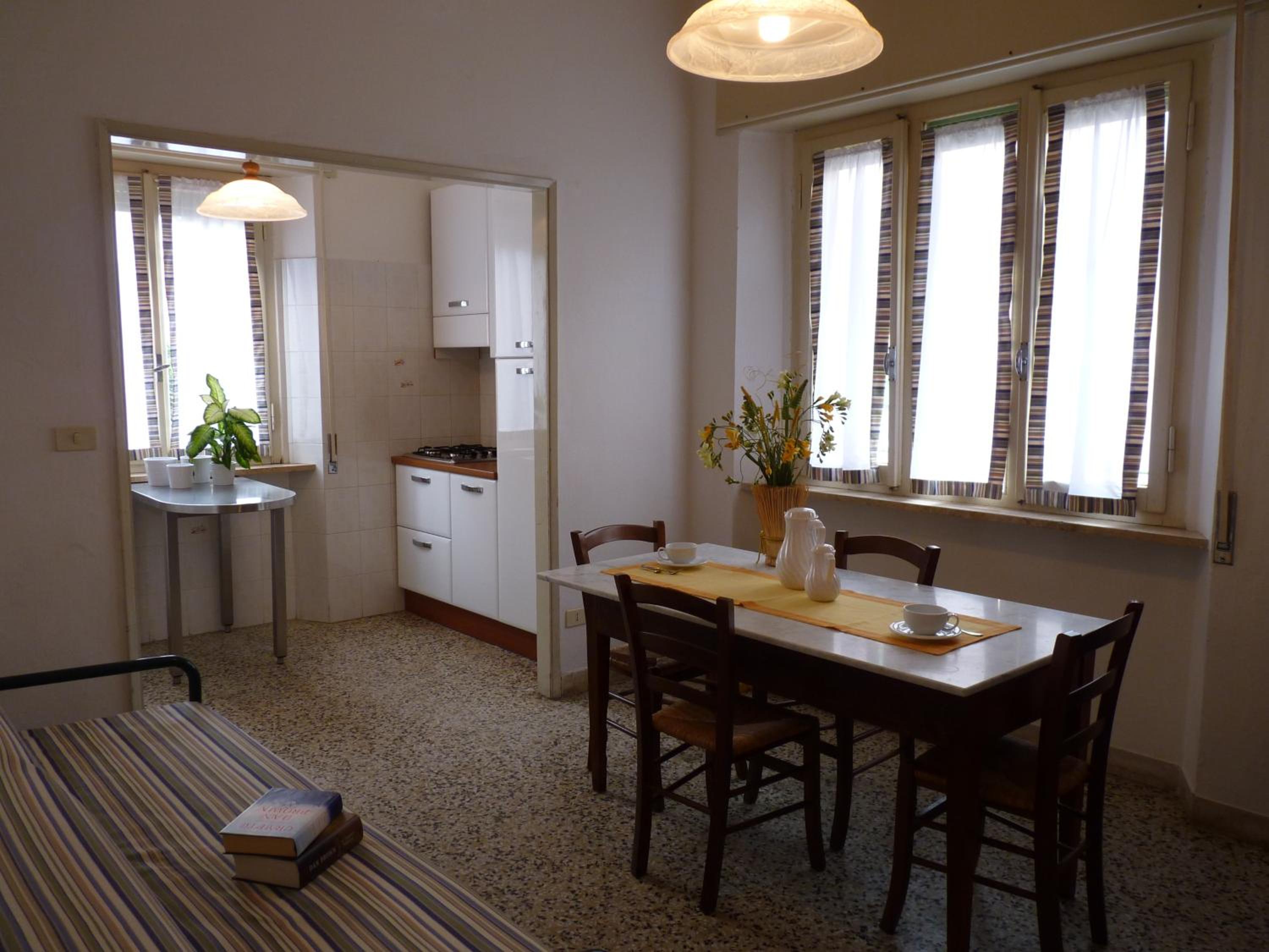 Apartment - Ground Floor photo 2